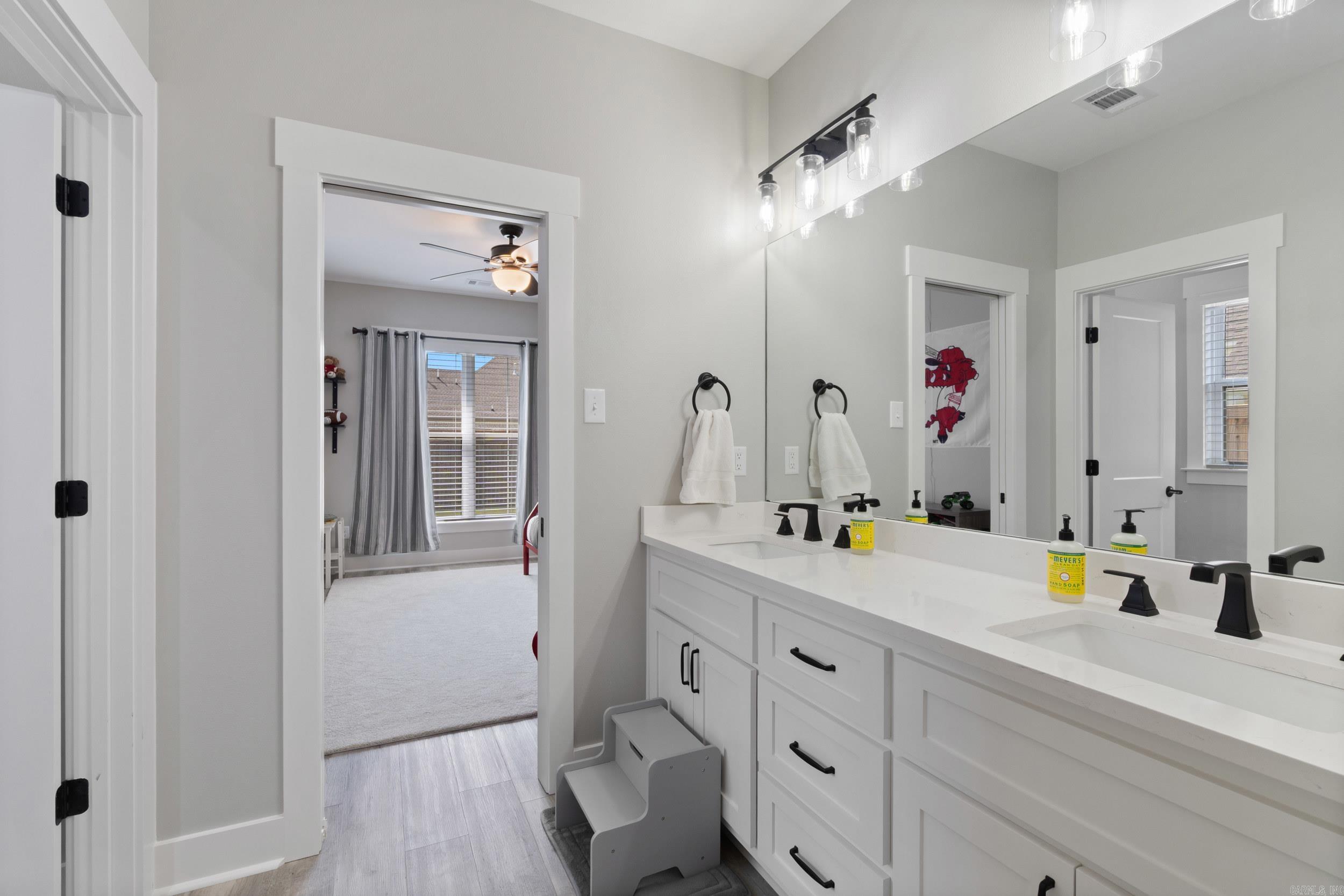 WINTERBROOK - Residential