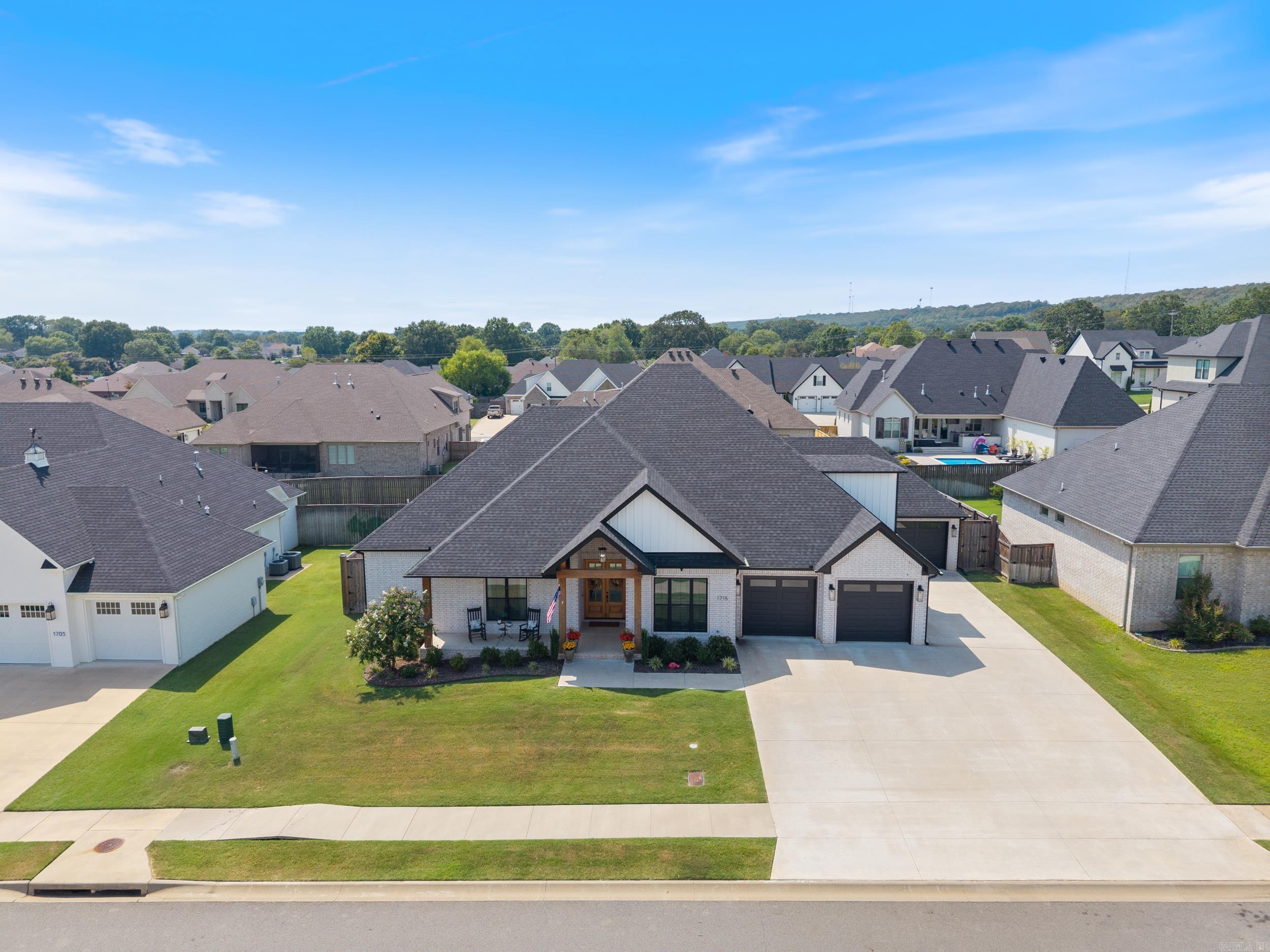 WINTERBROOK - Residential