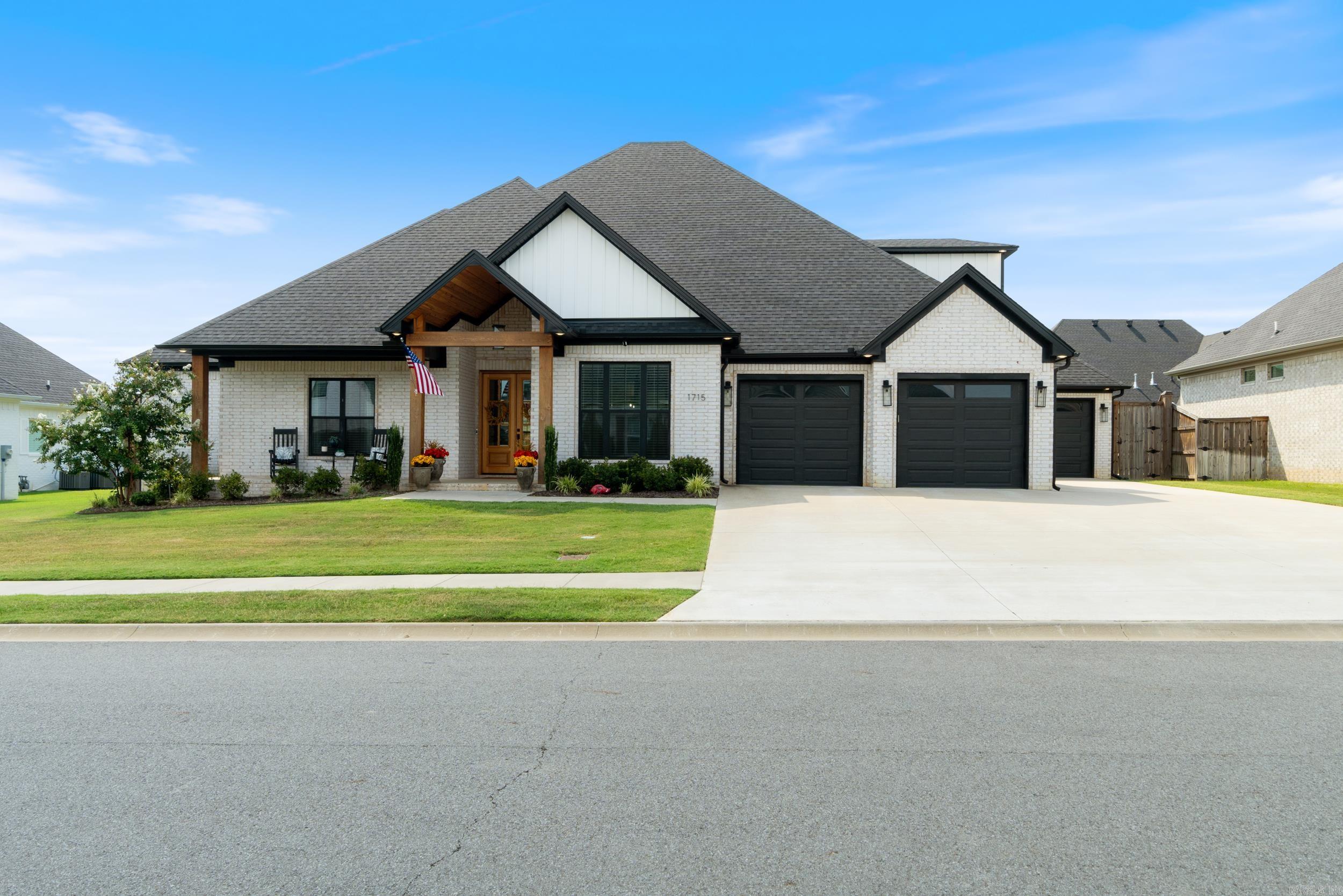 WINTERBROOK - Residential