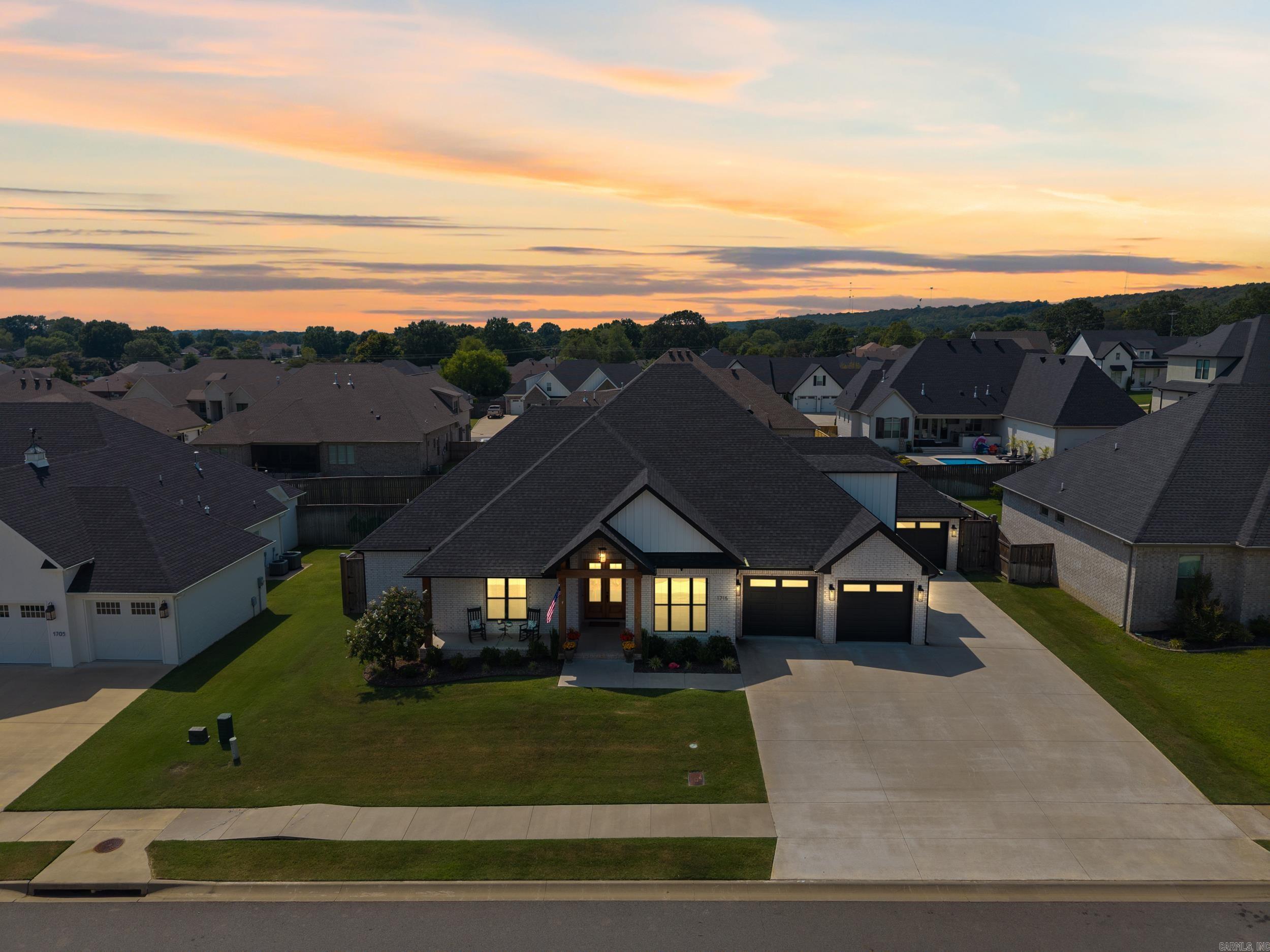 WINTERBROOK - Residential