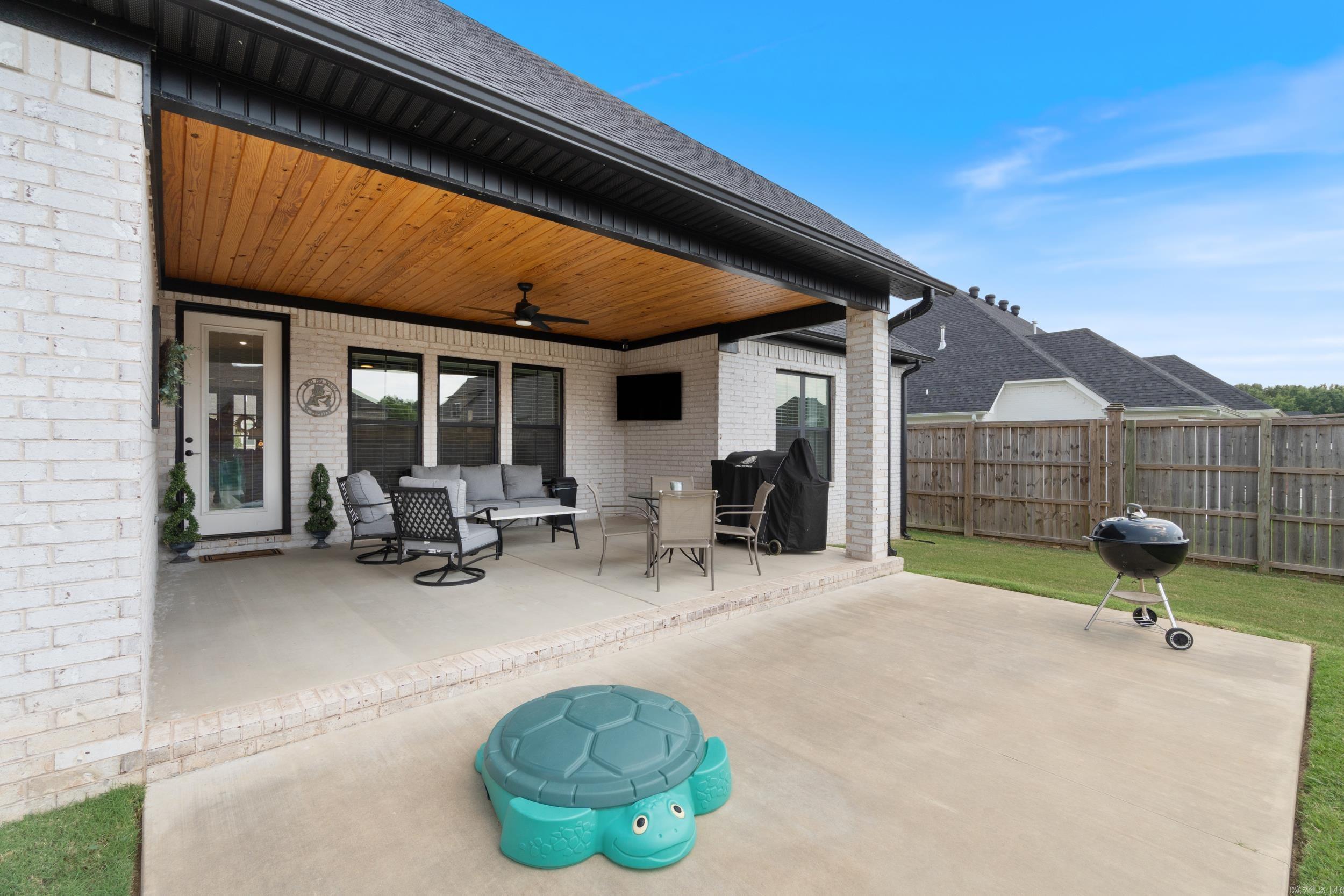 WINTERBROOK - Residential