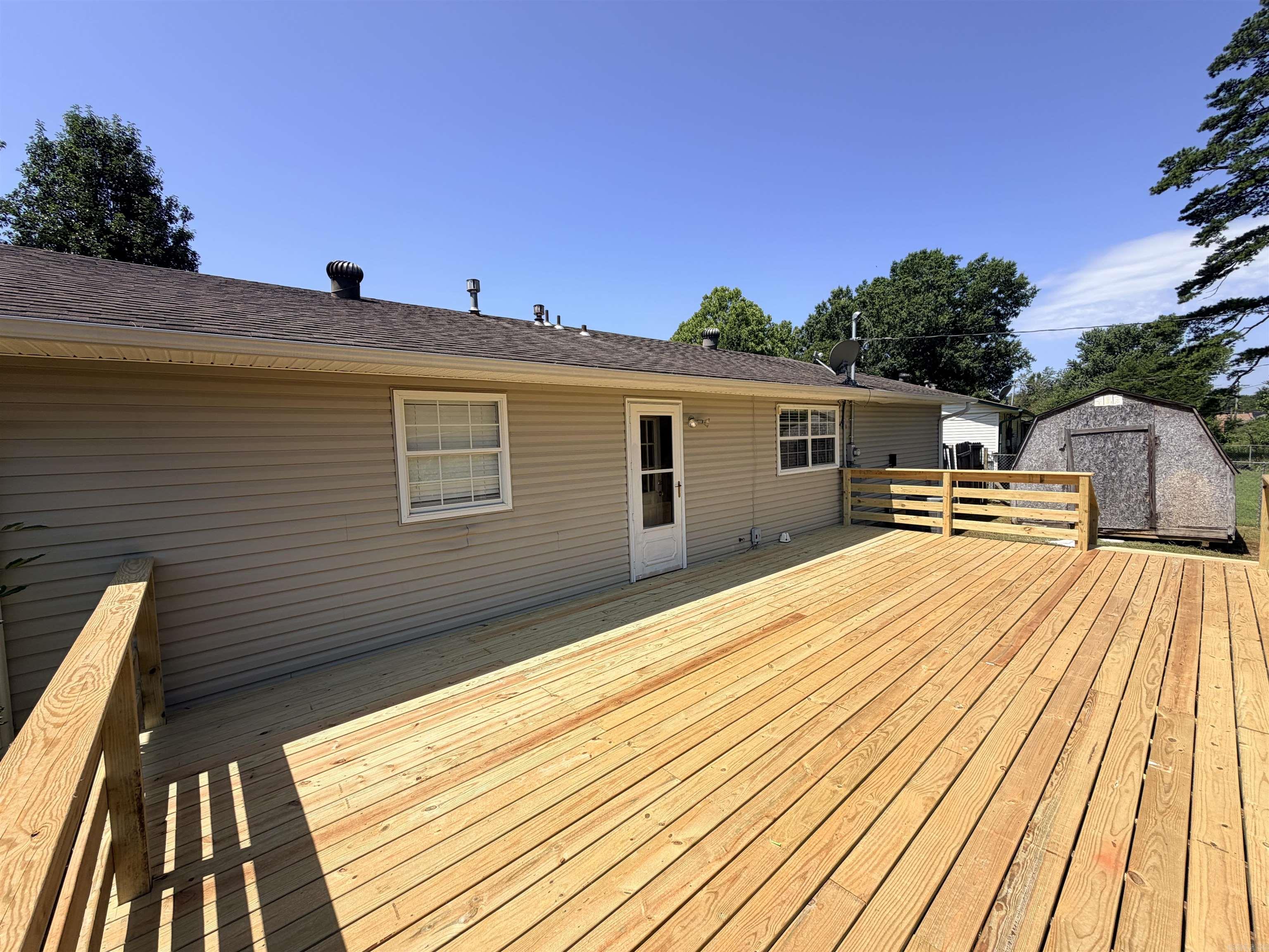 KELLOGG LAKE EST - Residential