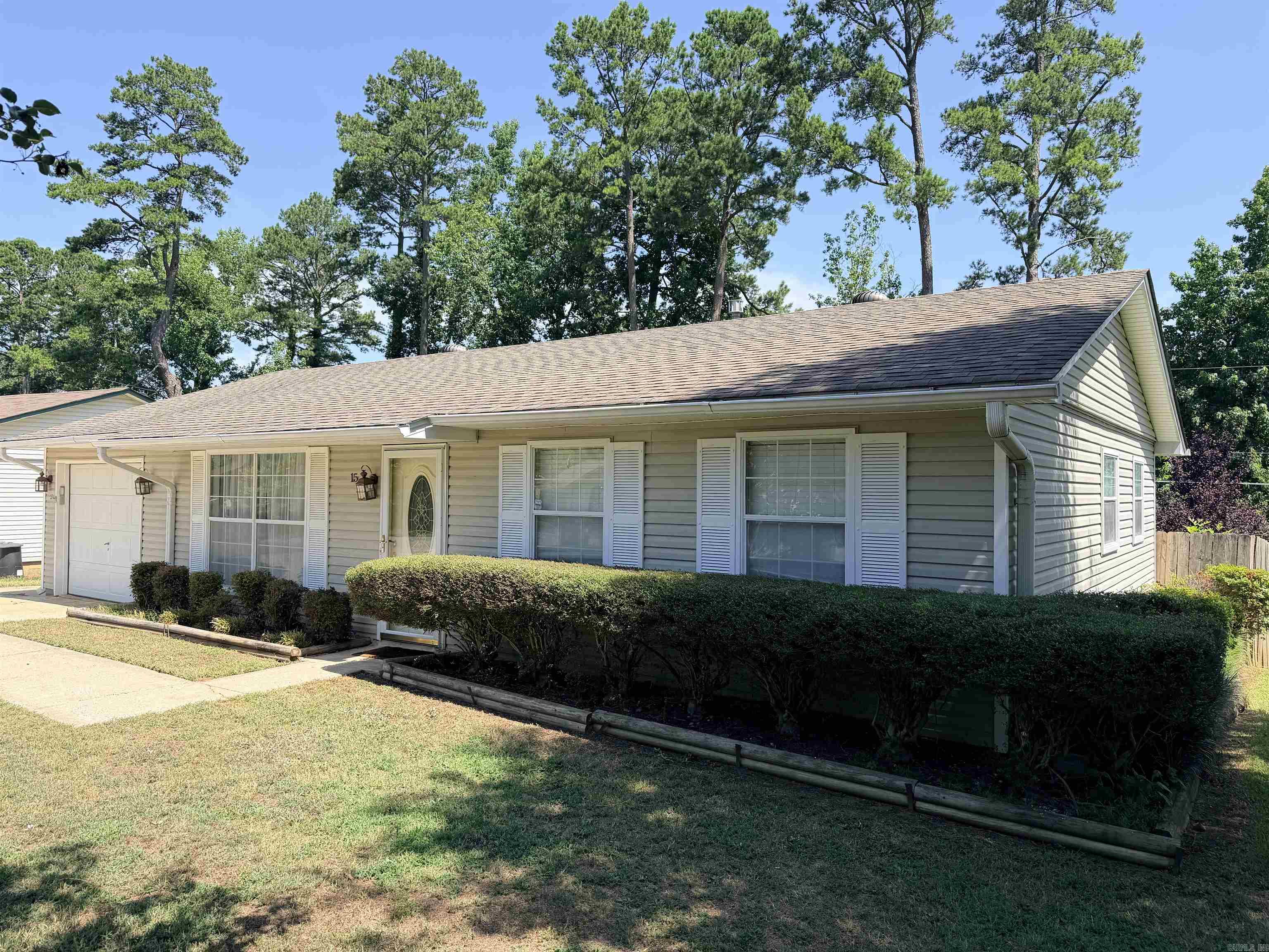 KELLOGG LAKE EST - Residential