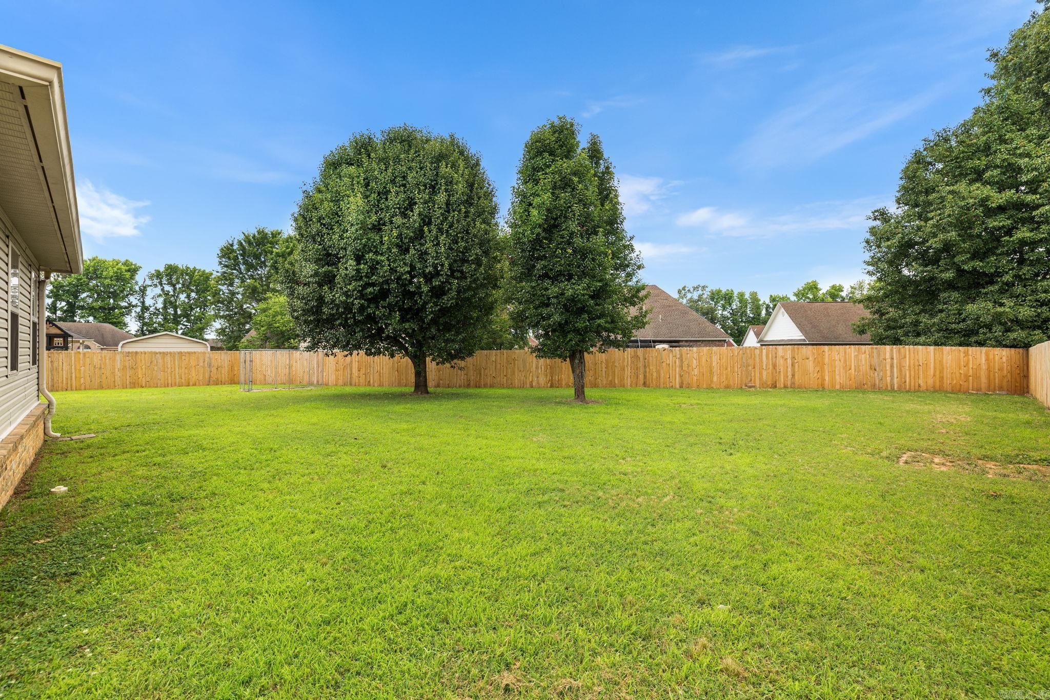 COUNTRY VILLAGE ESTATES - Residential