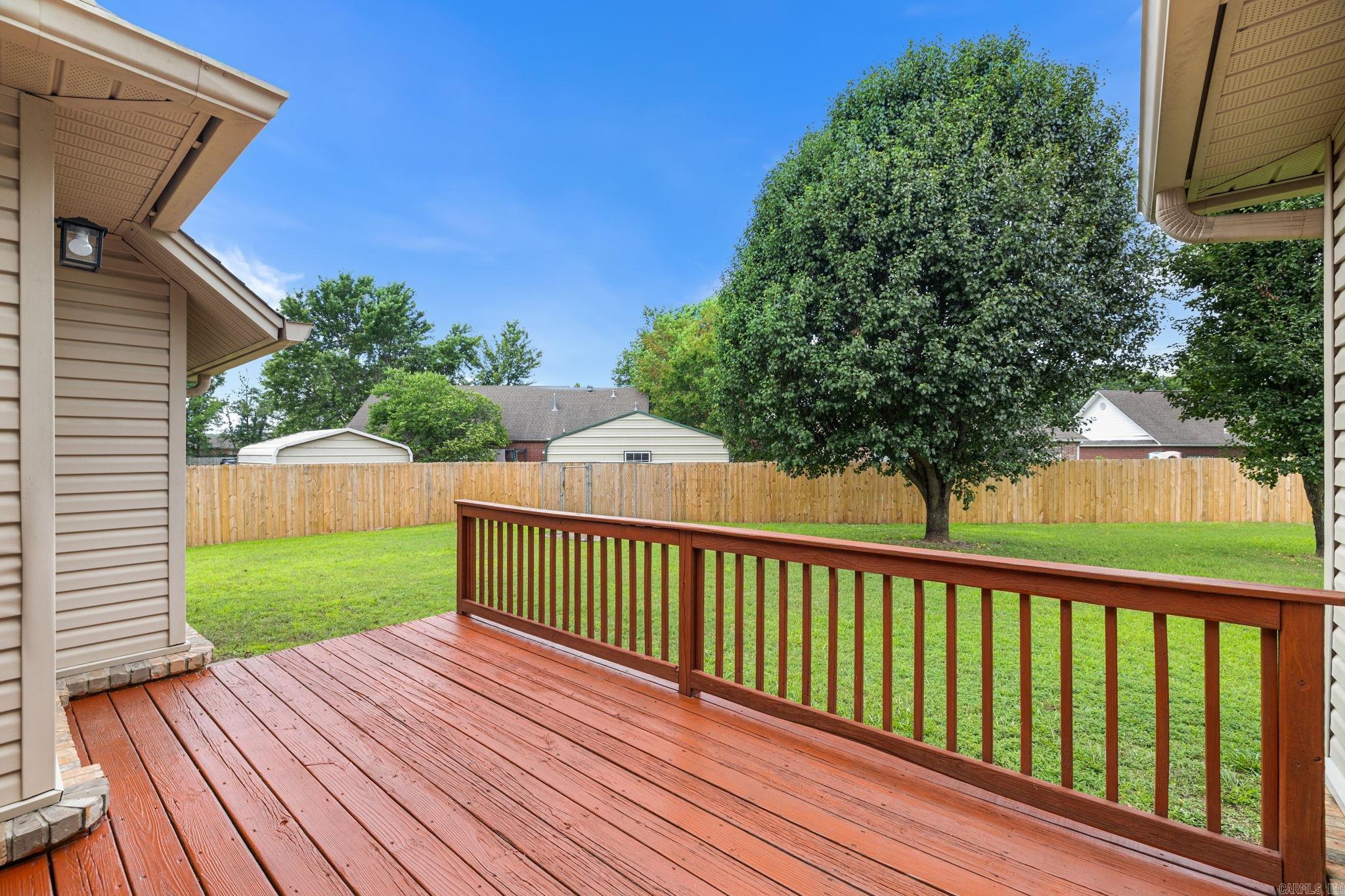 COUNTRY VILLAGE ESTATES - Residential