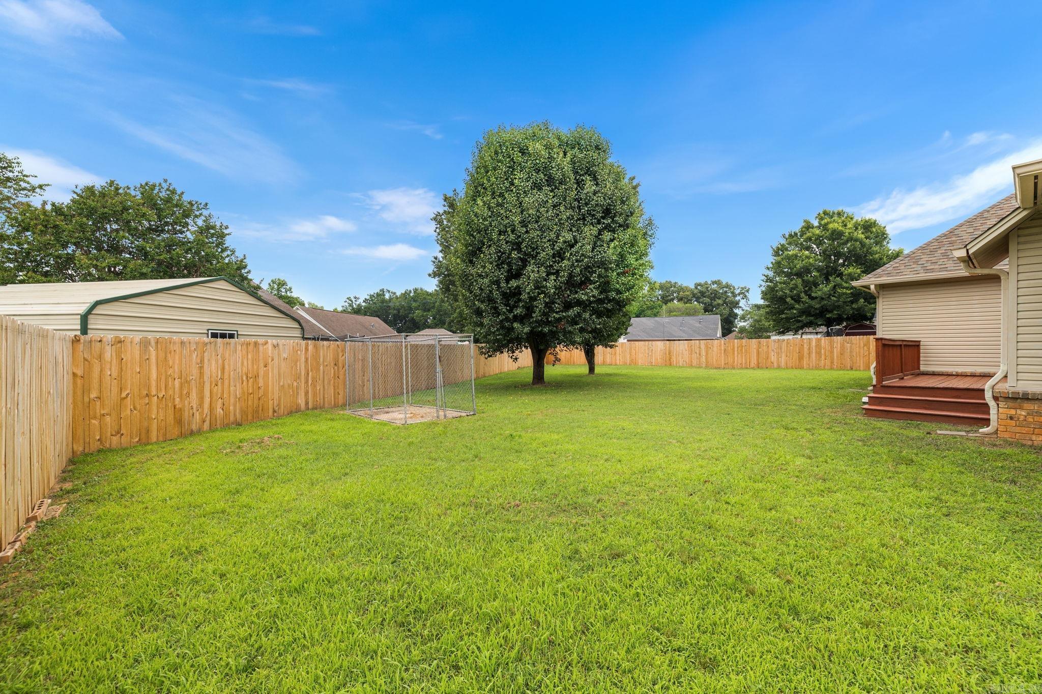 COUNTRY VILLAGE ESTATES - Residential