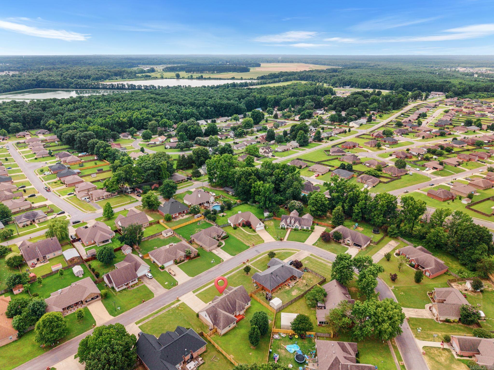 COUNTRY VILLAGE ESTATES - Residential