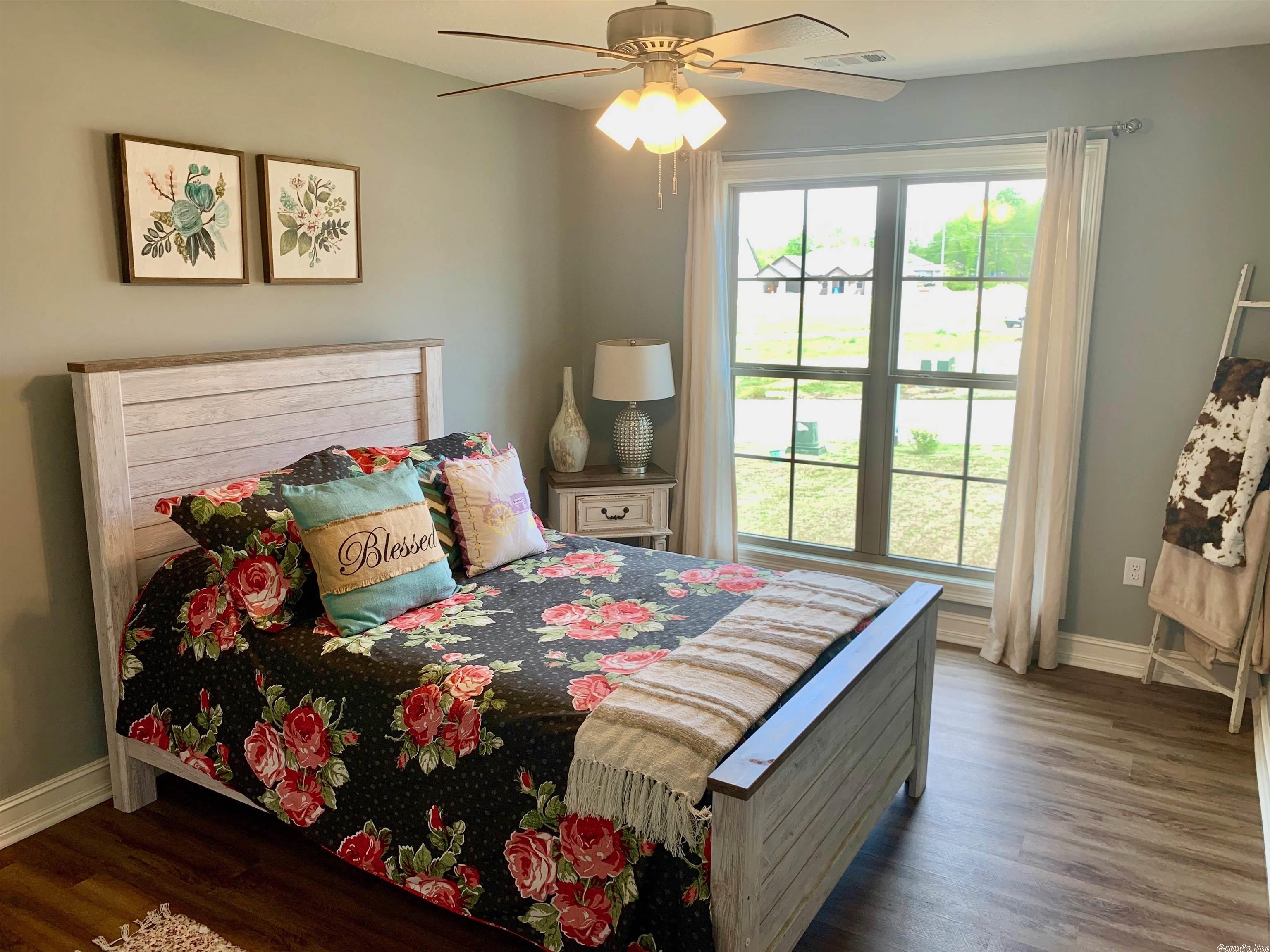 FAIRVIEW HAVEN - Residential
