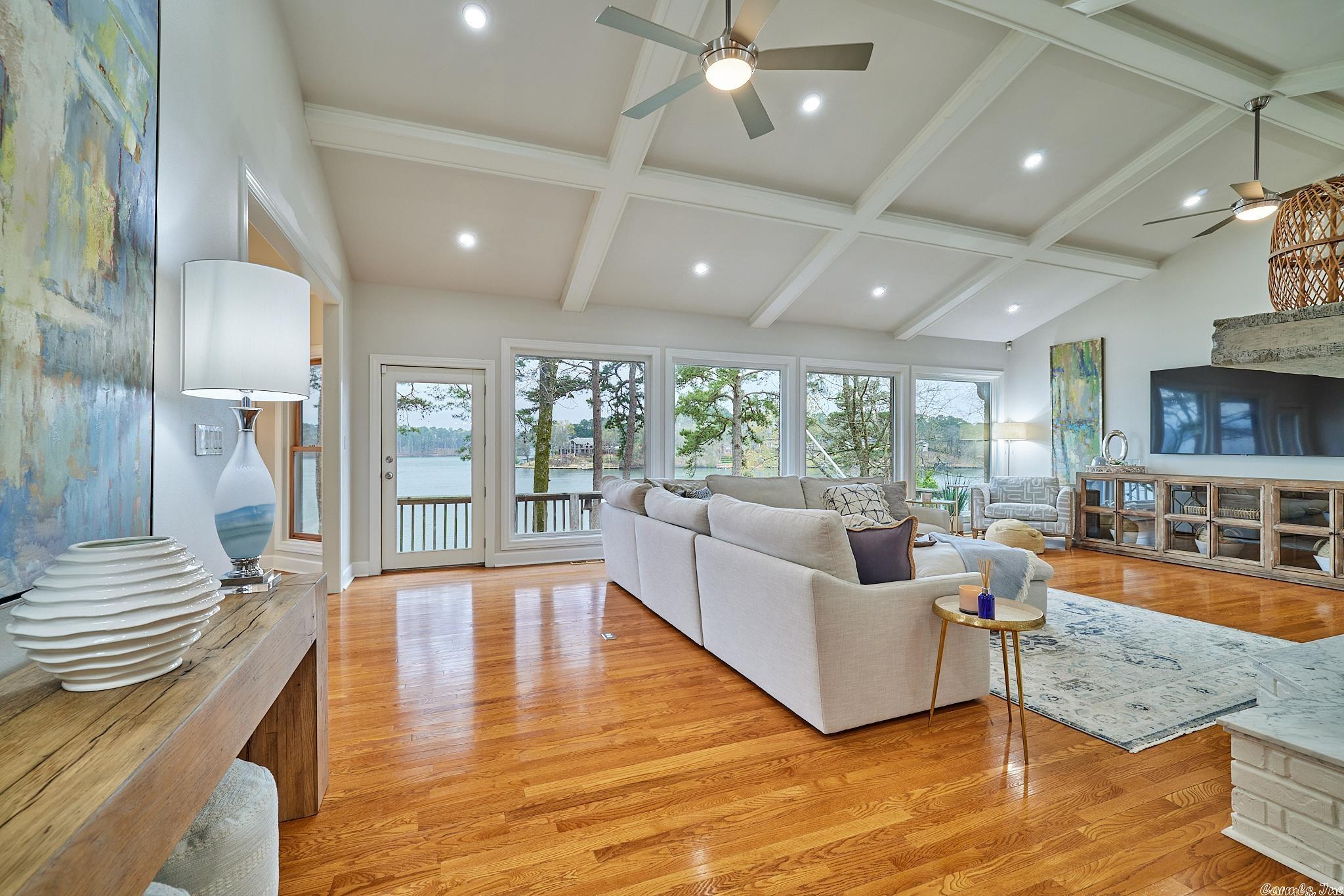 Quinns Lake Park - Residential