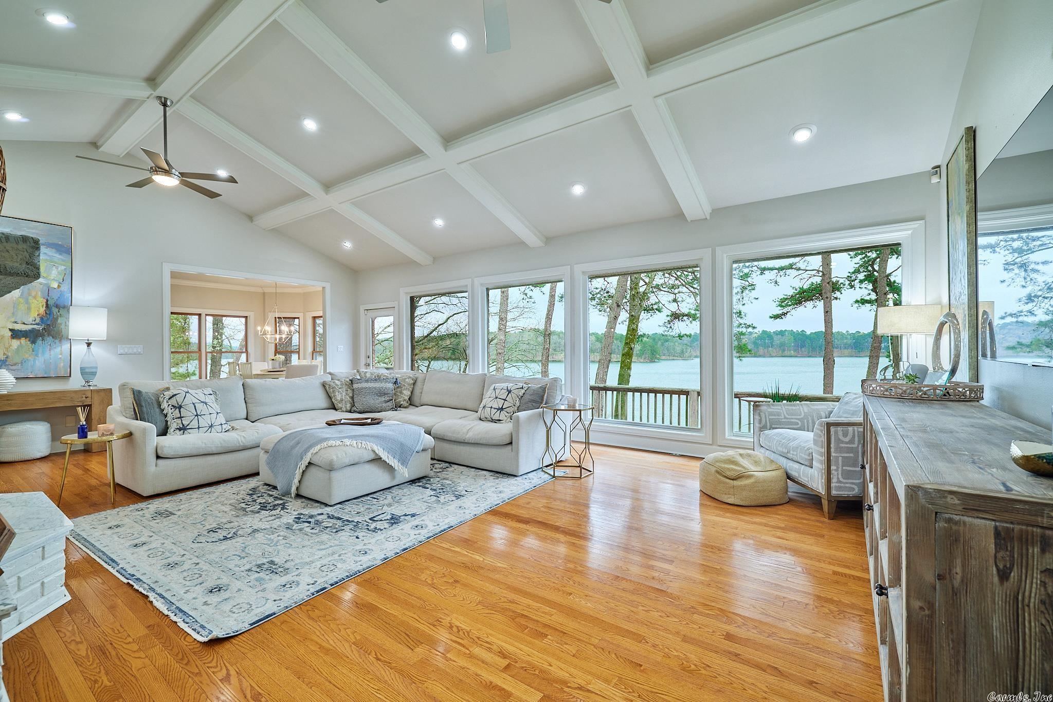 Quinns Lake Park - Residential