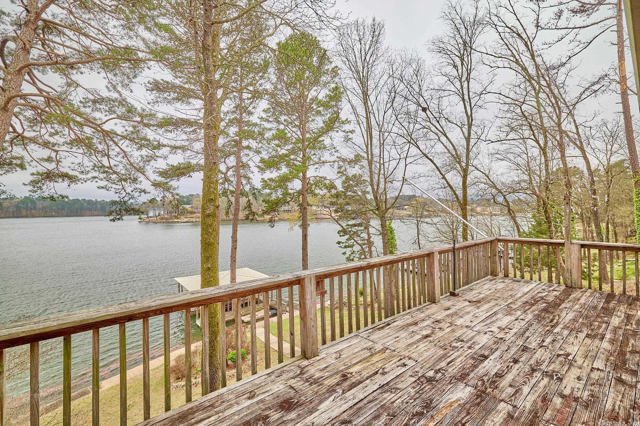 Quinns Lake Park - Residential