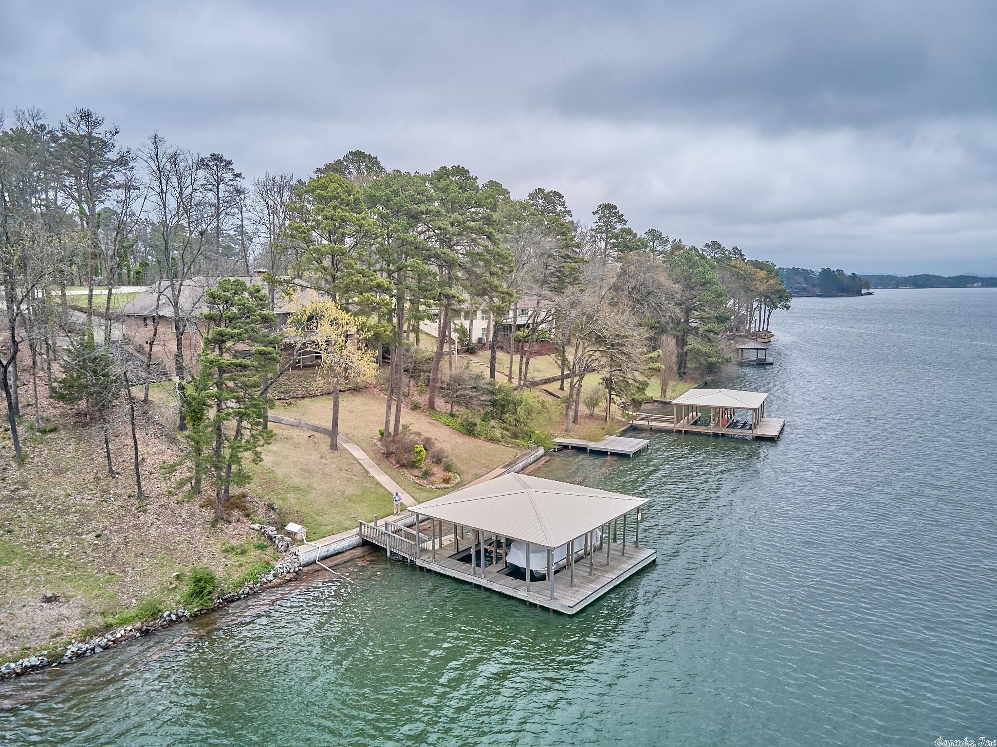 Quinns Lake Park - Residential