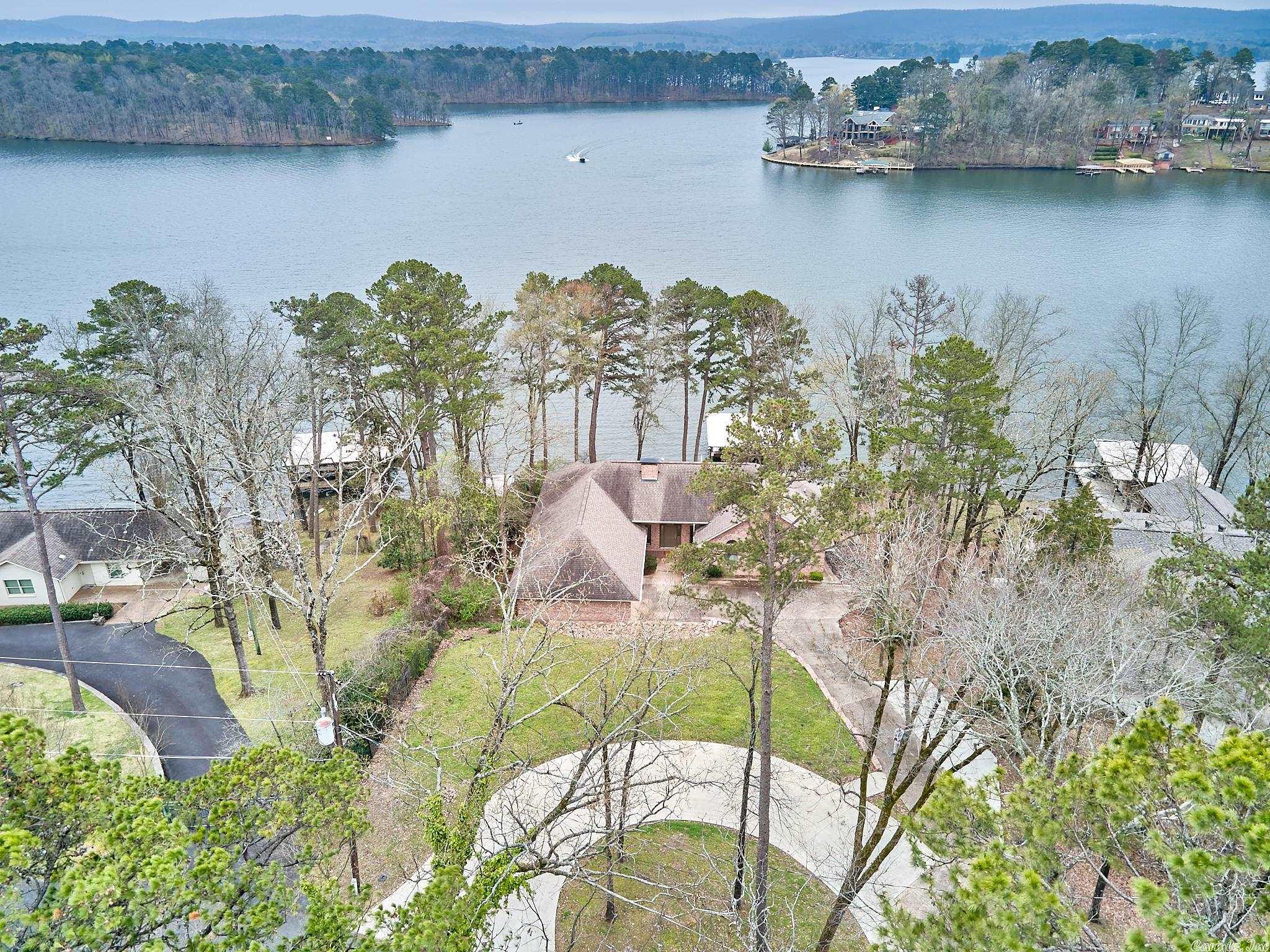 Quinns Lake Park - Residential