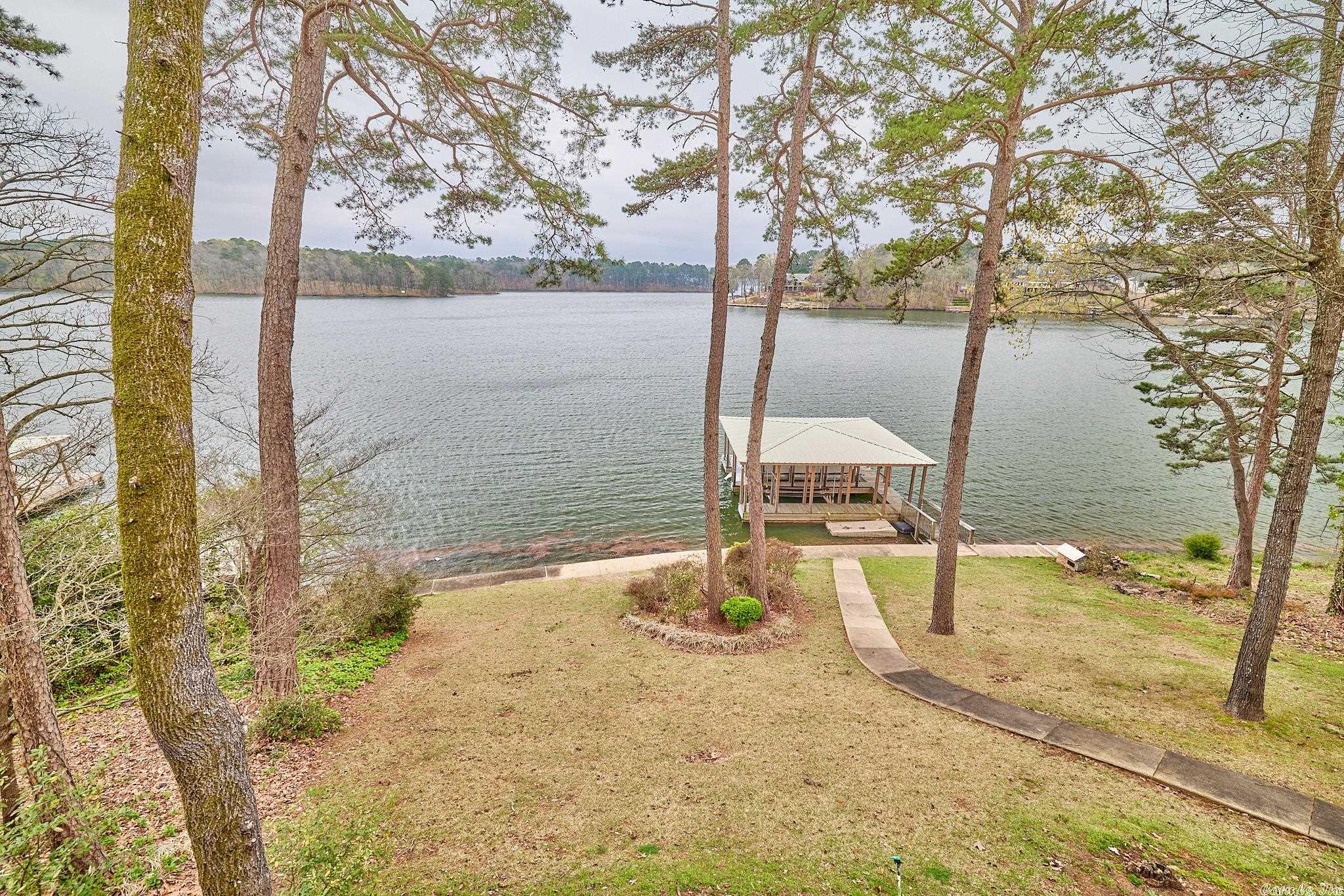 Quinns Lake Park - Residential