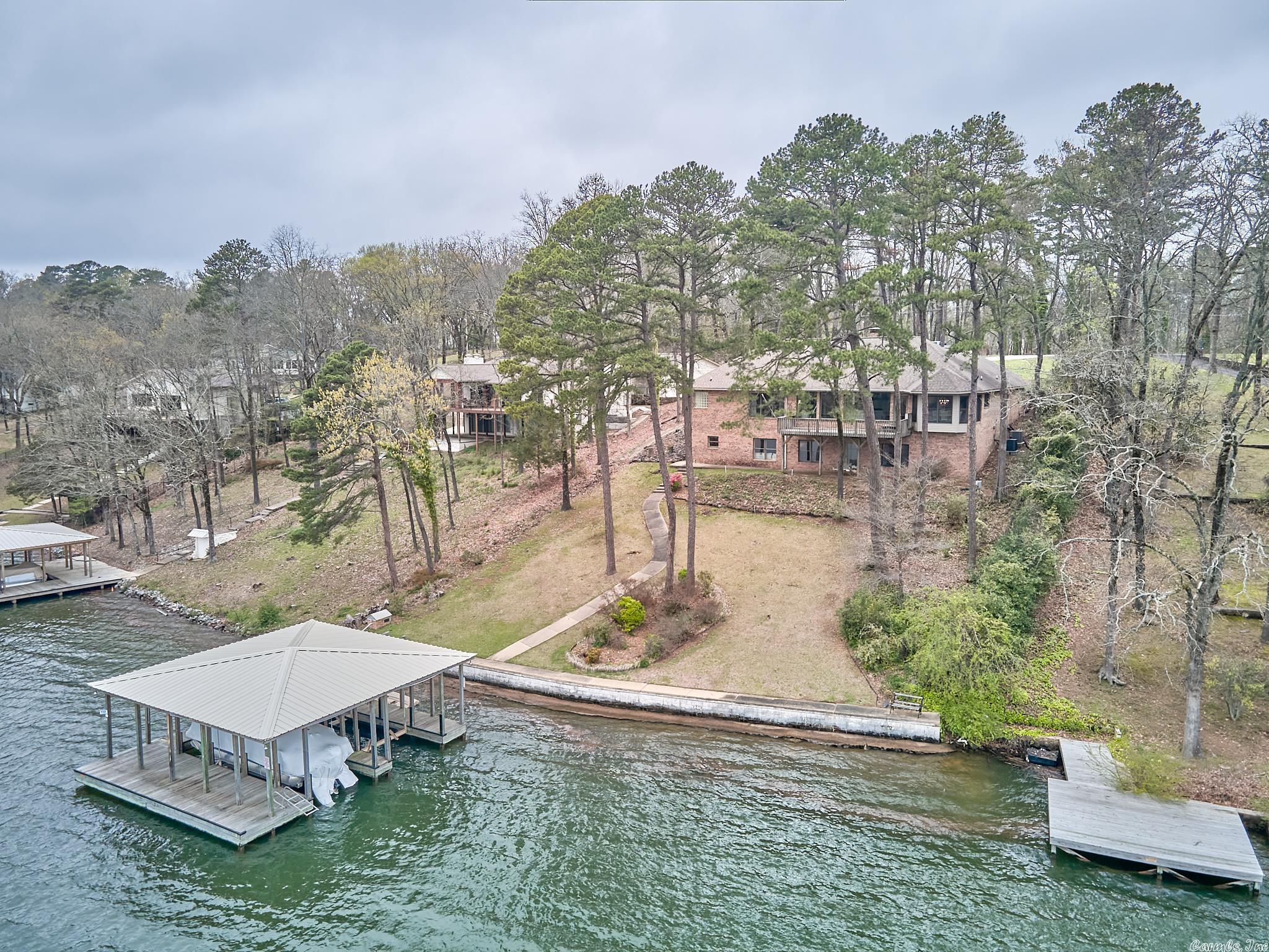Quinns Lake Park - Residential