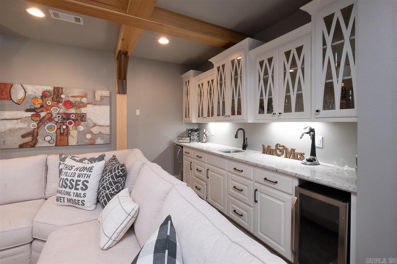 BELLA ROSA ESTATES - Residential