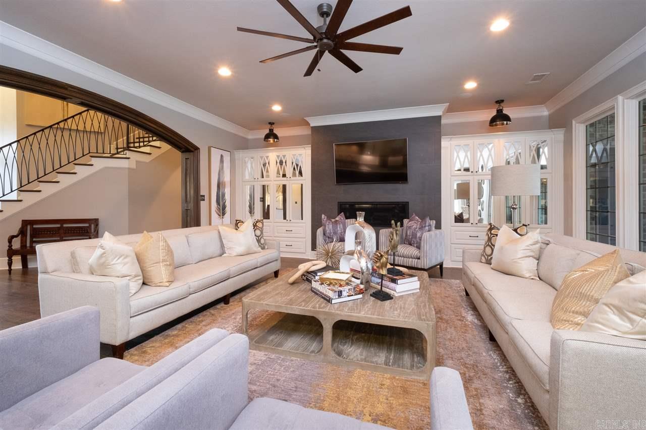 BELLA ROSA ESTATES - Residential