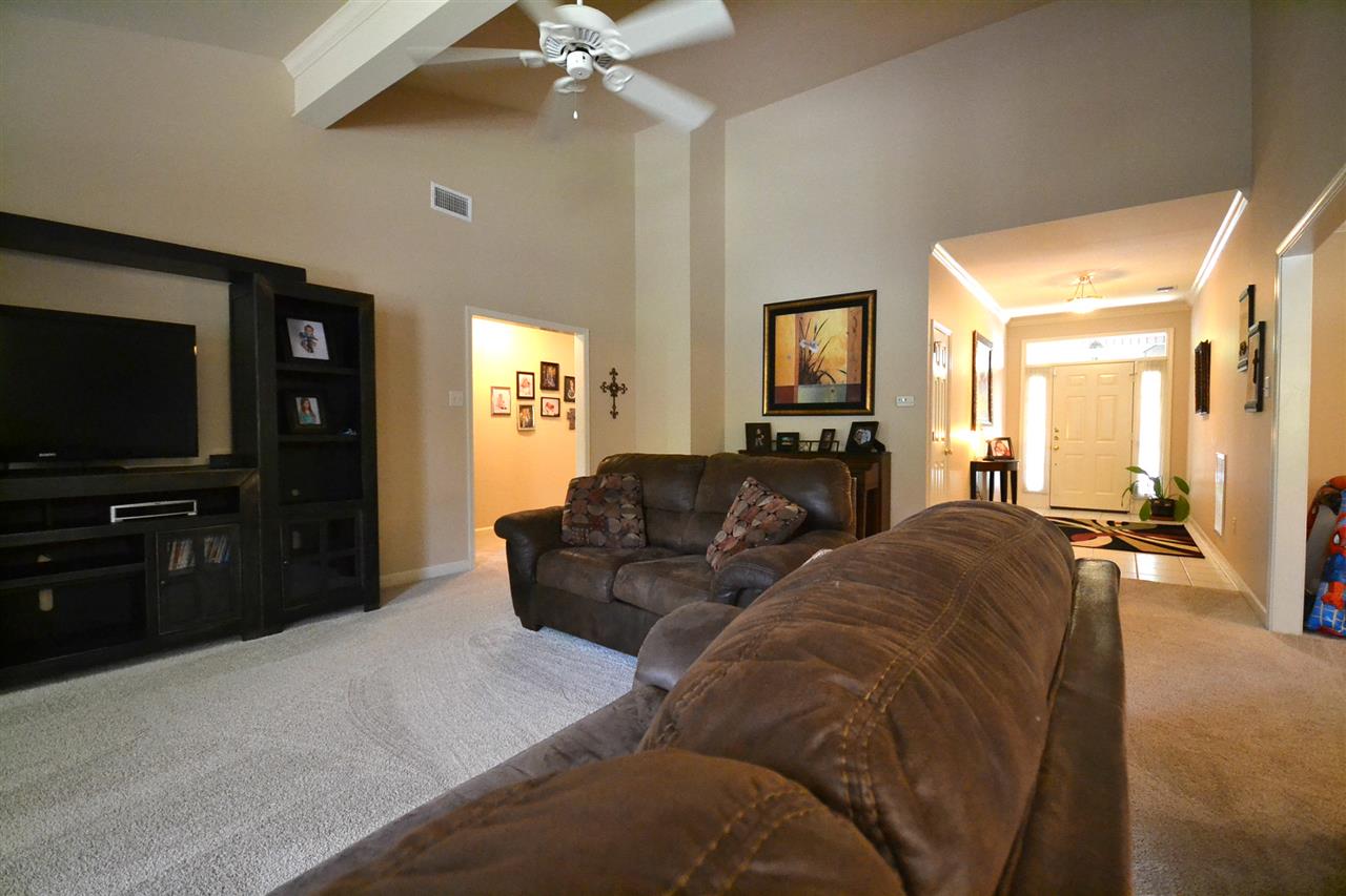 Oaks Bluff - Residential