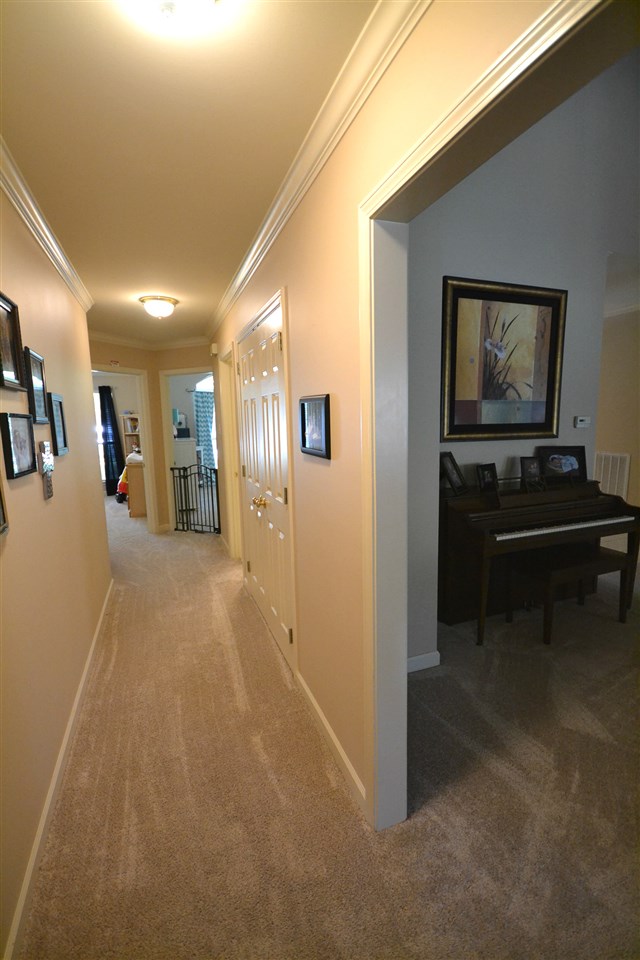 Oaks Bluff - Residential