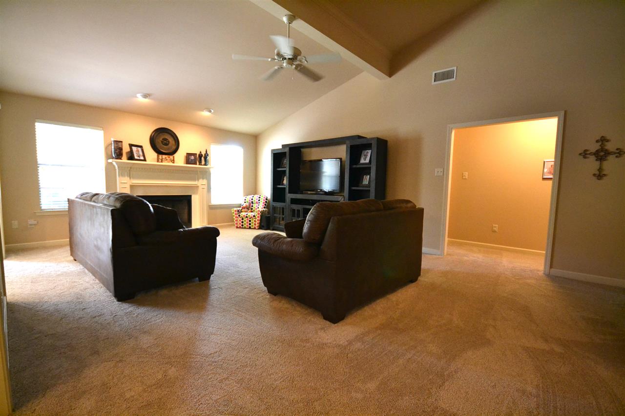 Oaks Bluff - Residential