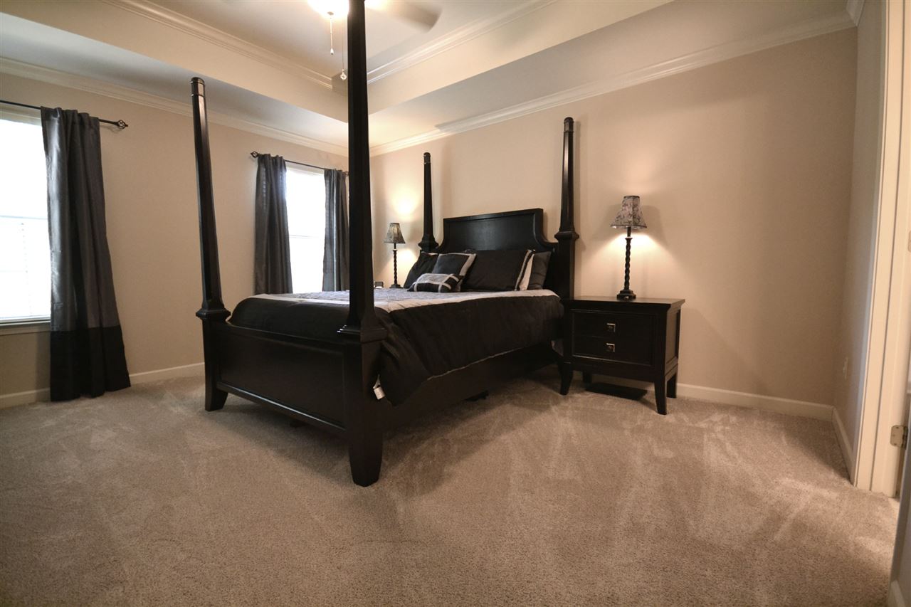 Oaks Bluff - Residential
