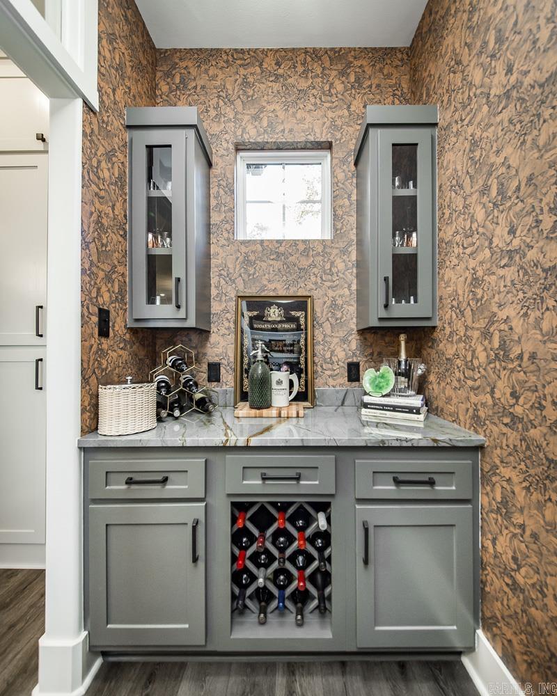 DIAMOND BLUFF ESTATES EAST - Residential
