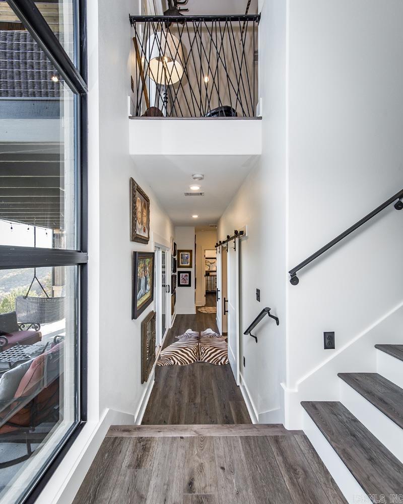 DIAMOND BLUFF ESTATES EAST - Residential