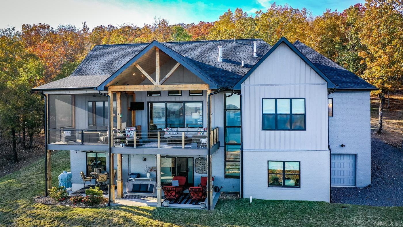 DIAMOND BLUFF ESTATES EAST - Residential