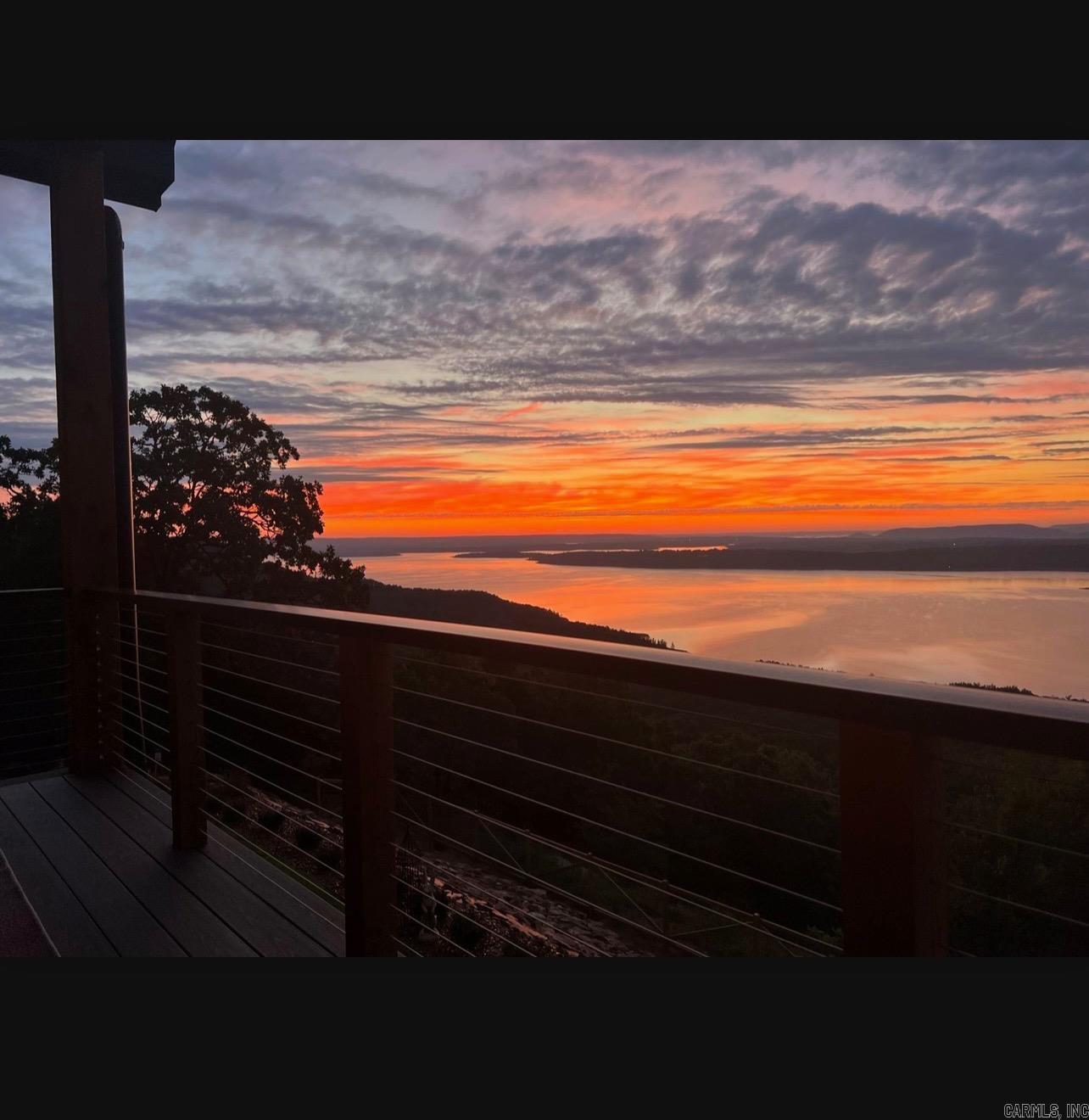 DIAMOND BLUFF ESTATES EAST - Residential