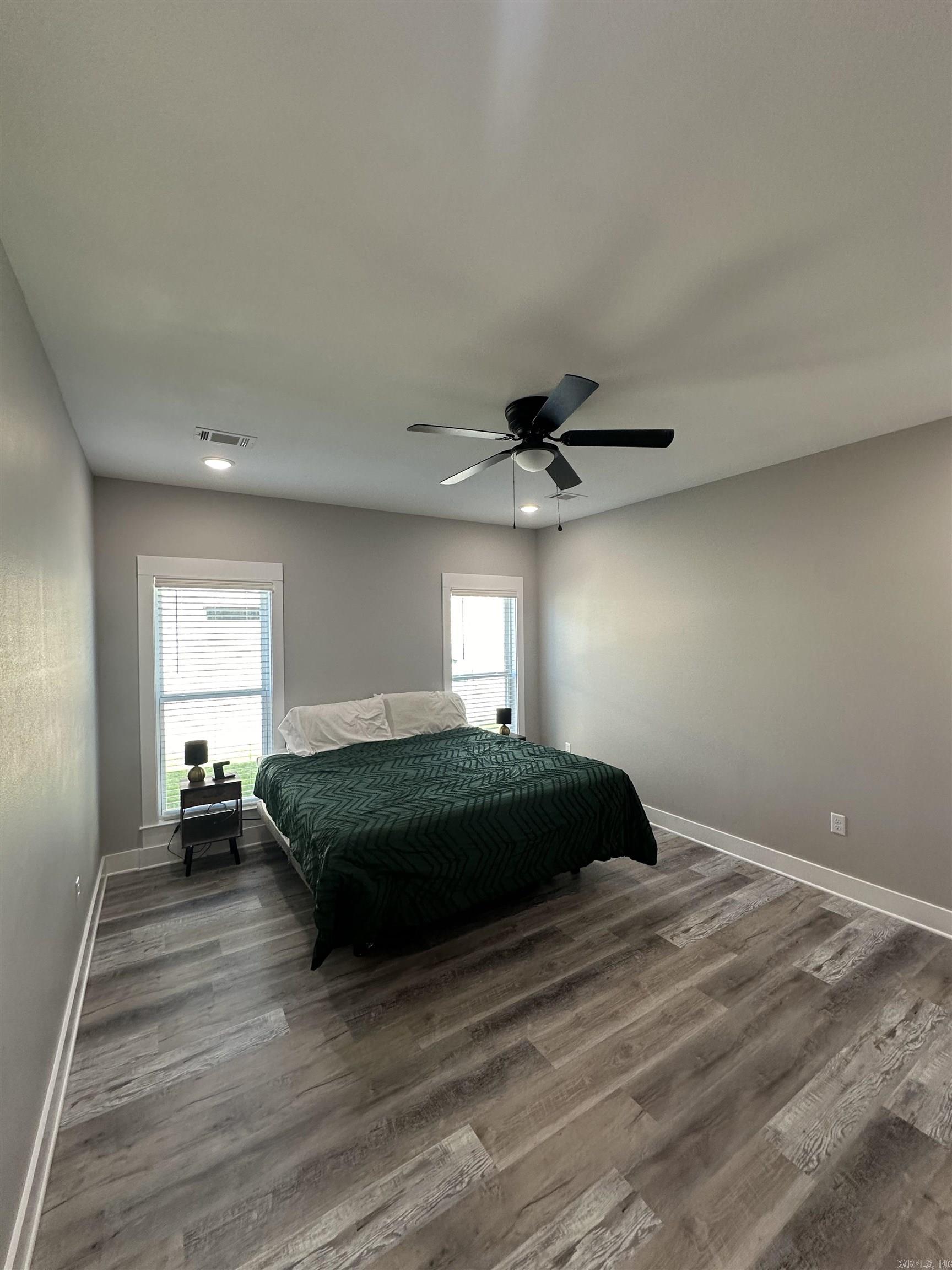 EAST MEADOW - Residential