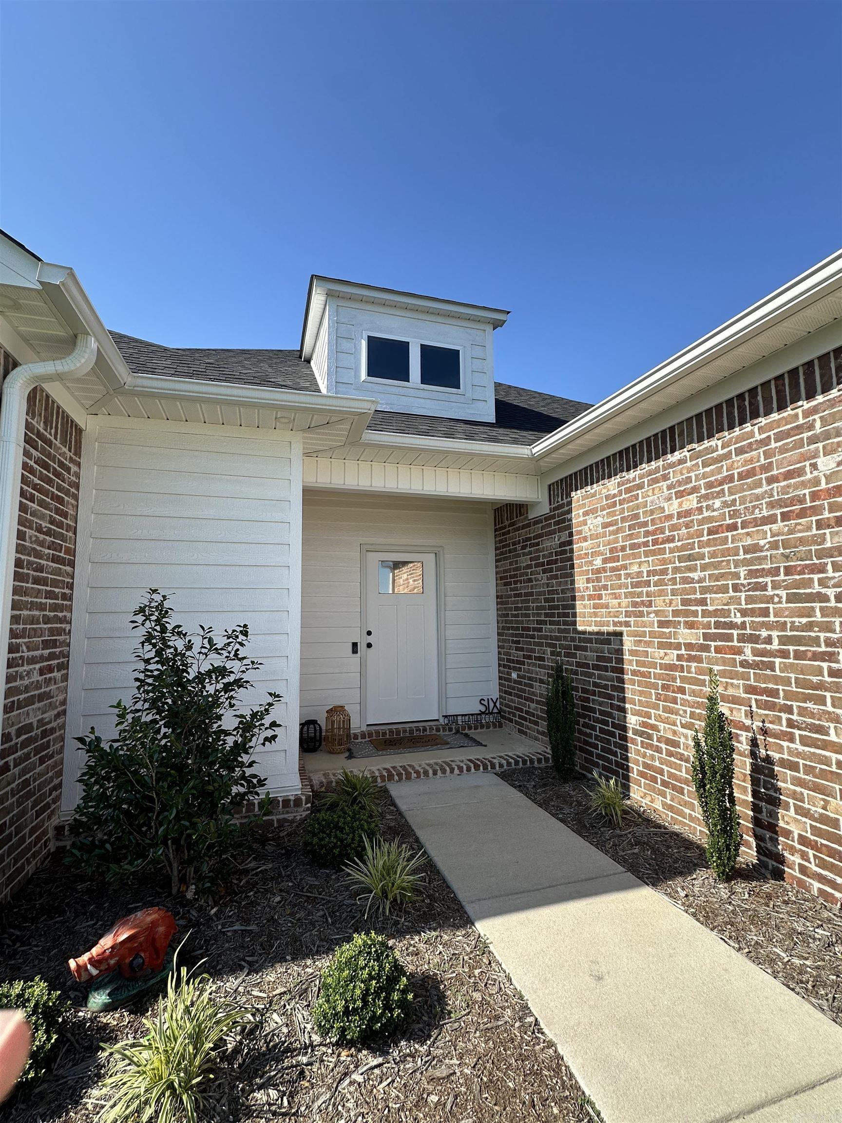 EAST MEADOW - Residential