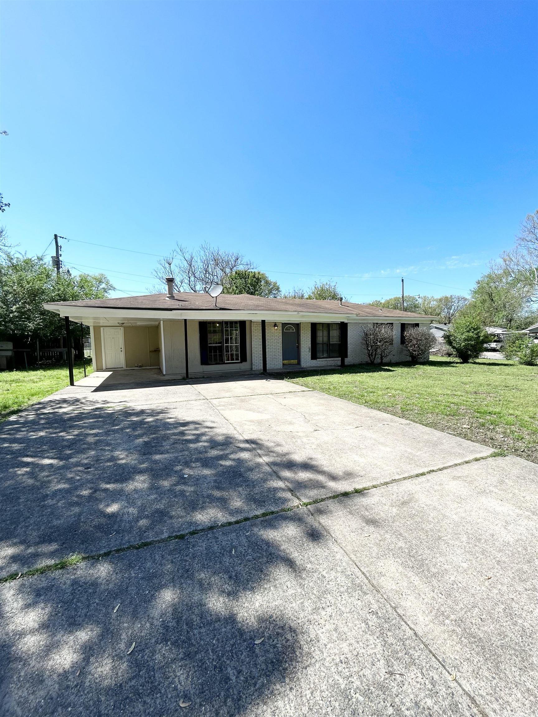 4 Bd 1 1/2 Ba. New exterior siding replaced and paint March 2023. New HVAC 2022. Great investment property or for first time home buyer. Convenient location. Close to everything. Square footage approx. measurement encouraged. See agent remarks.