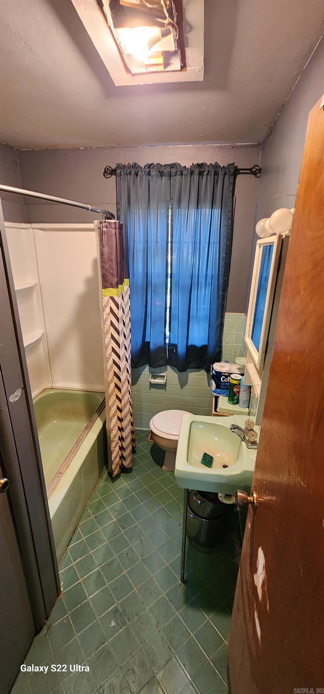 Logan - Residential