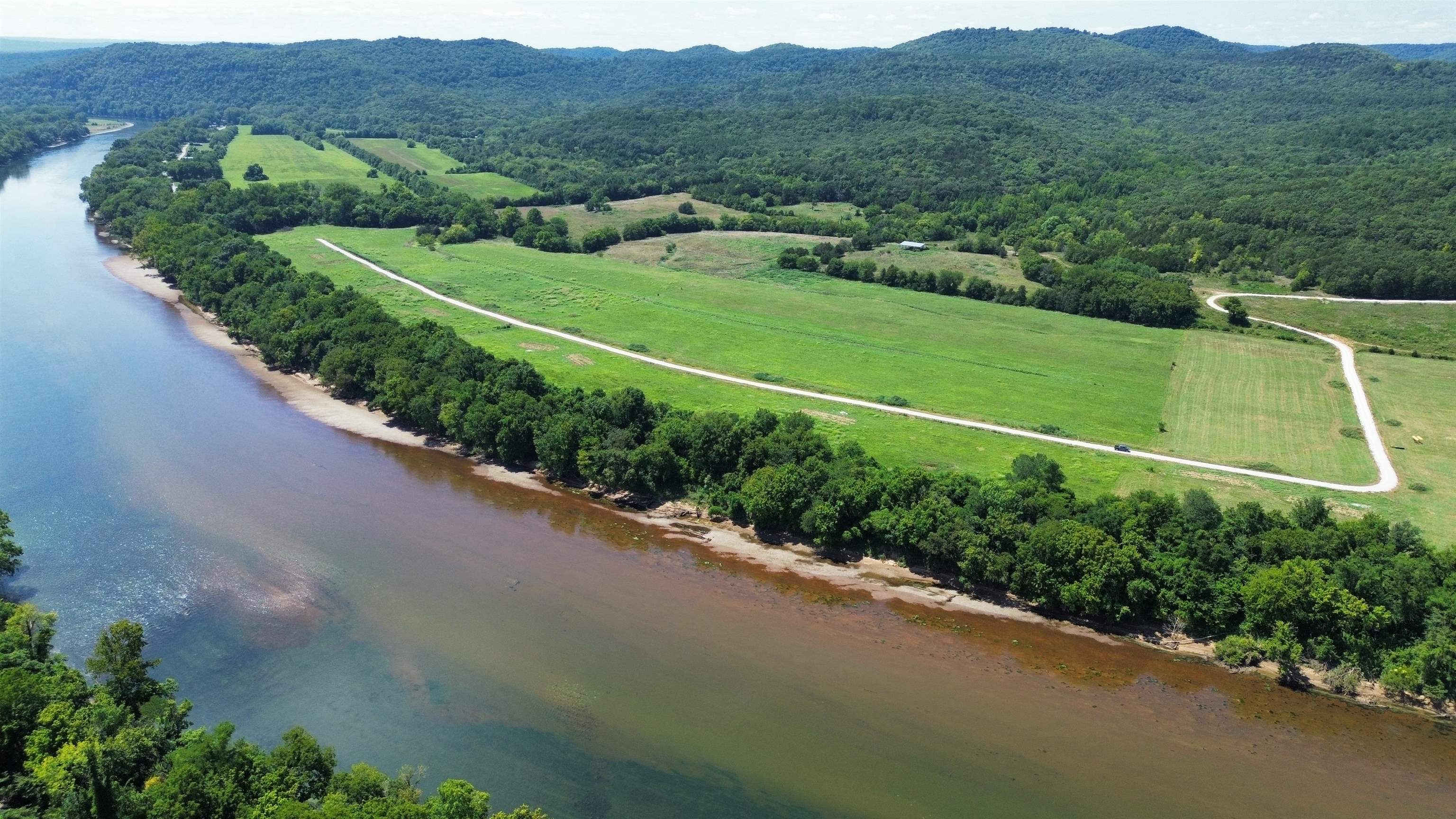 River Oaks - Land
