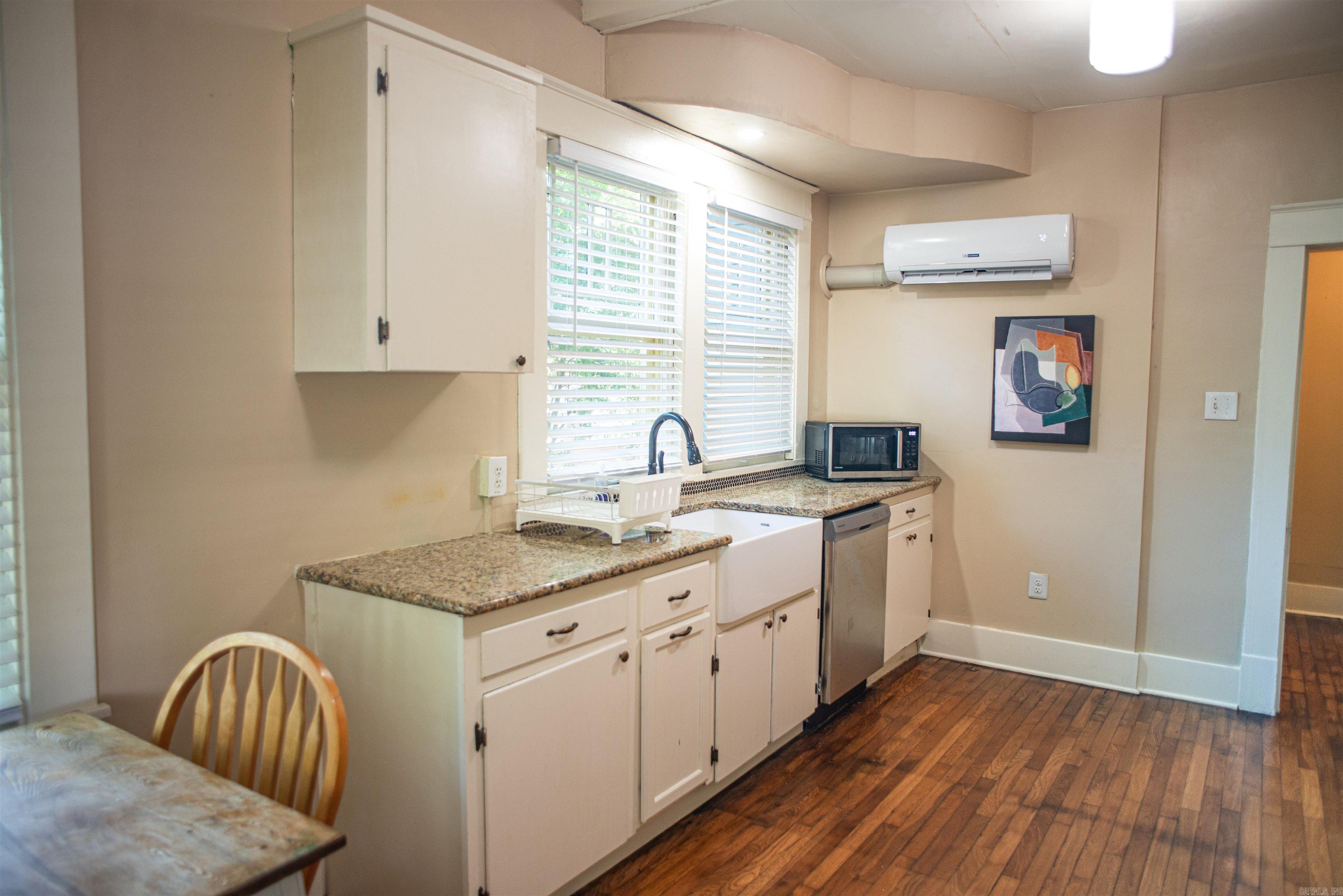 CLARK - Residential