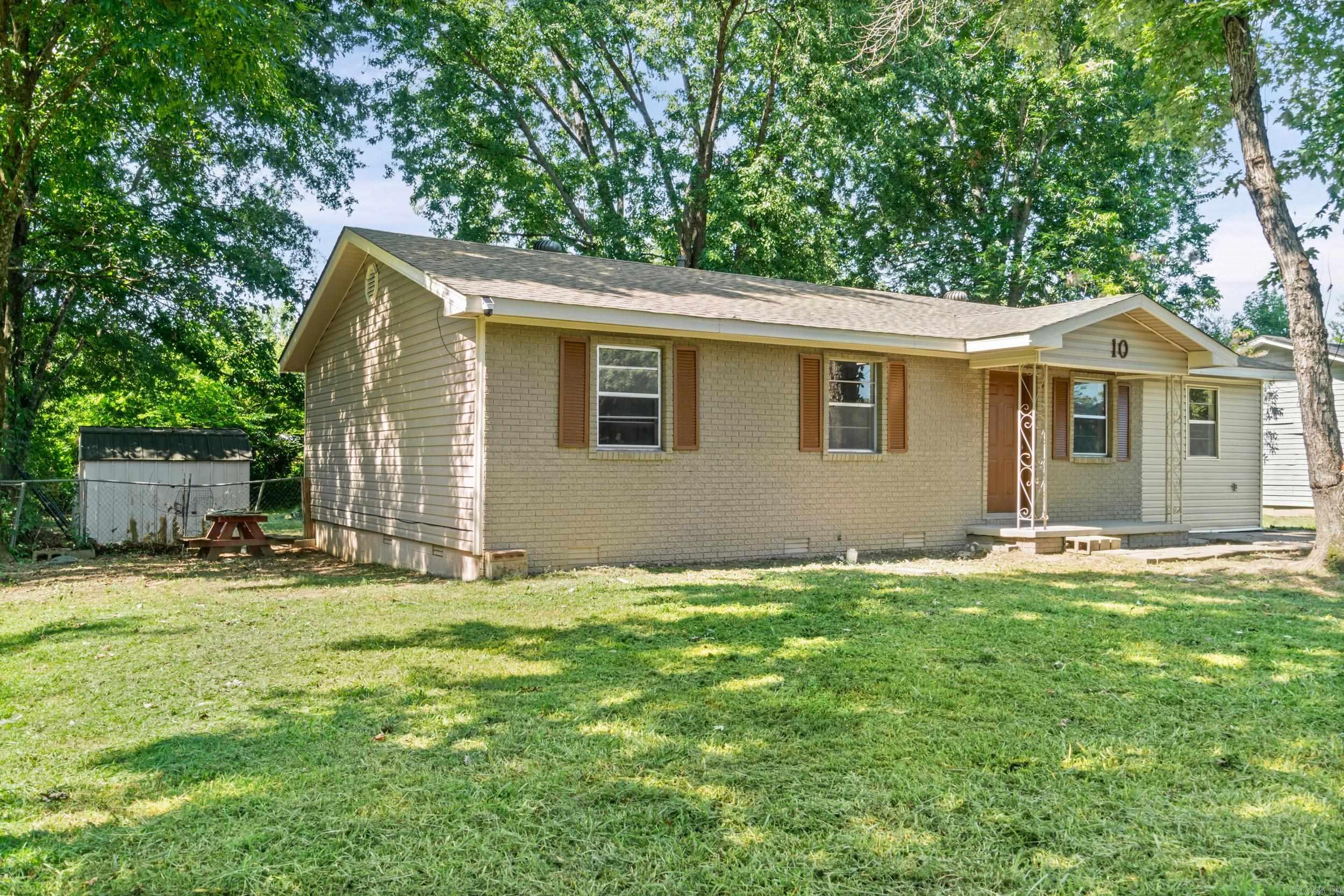 KELLOGG LAKE EST - Residential