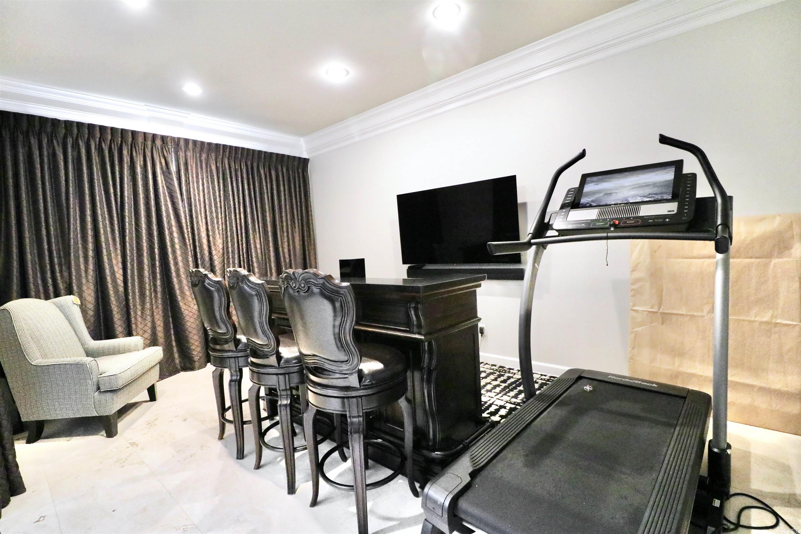 Ridge Point - Residential