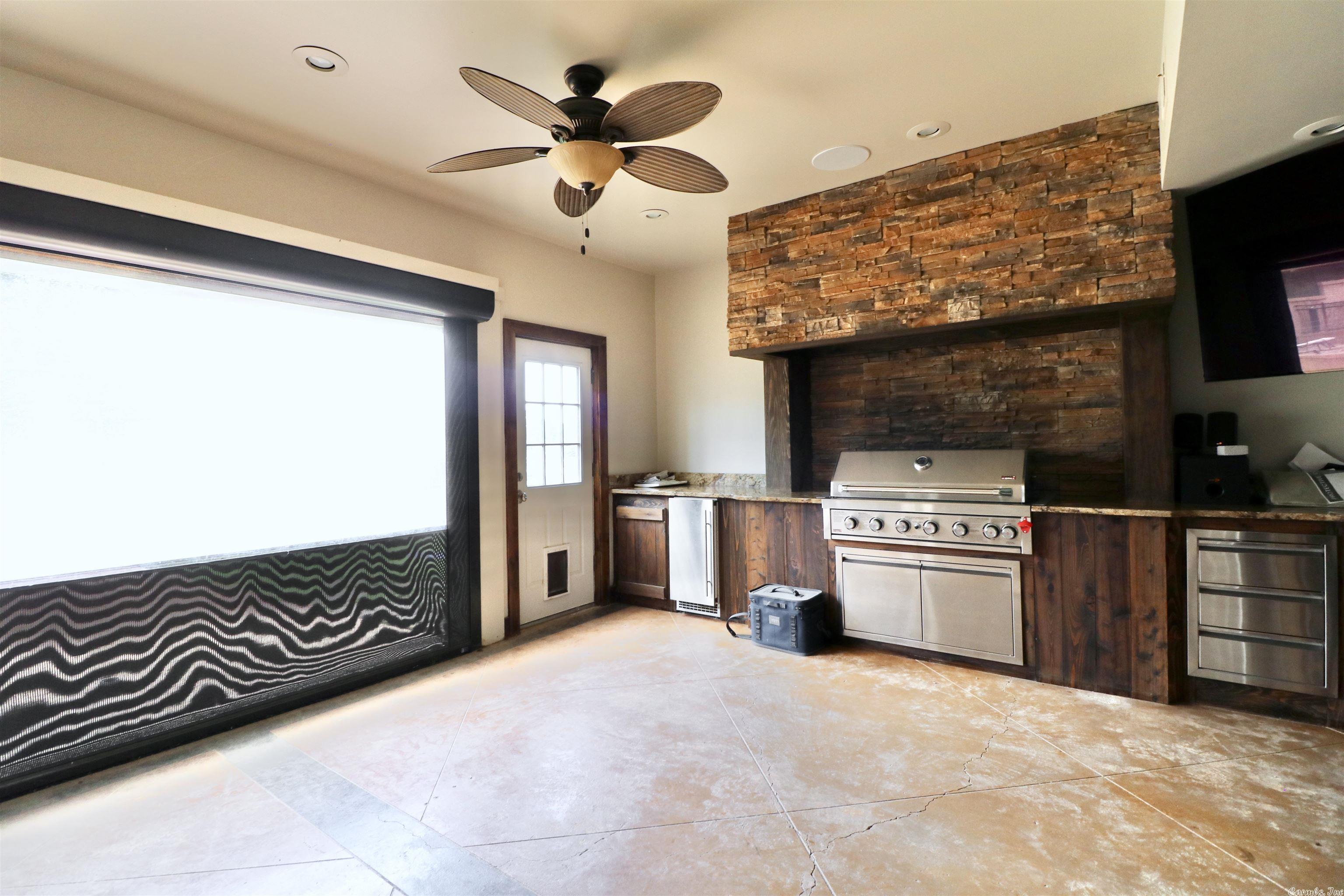 Ridge Point - Residential
