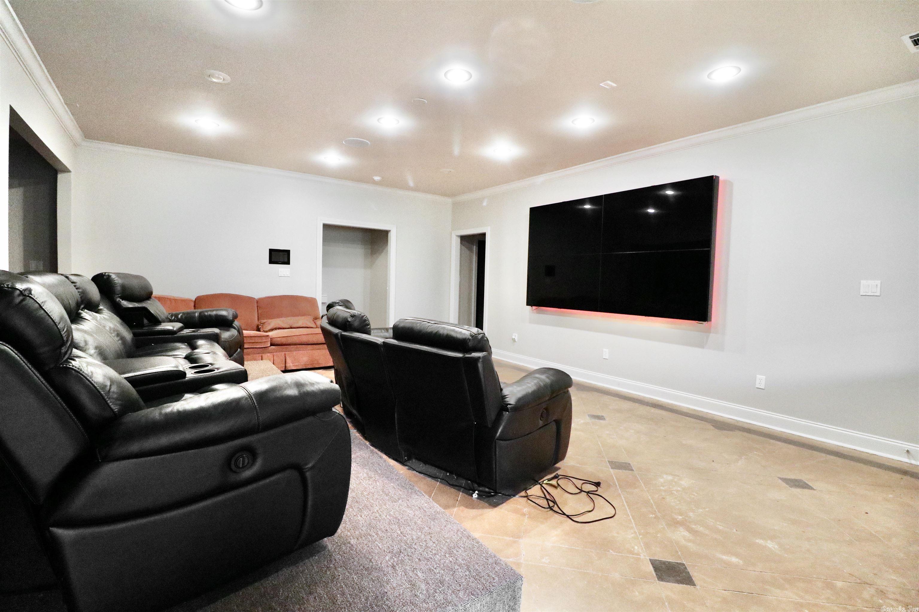 Ridge Point - Residential