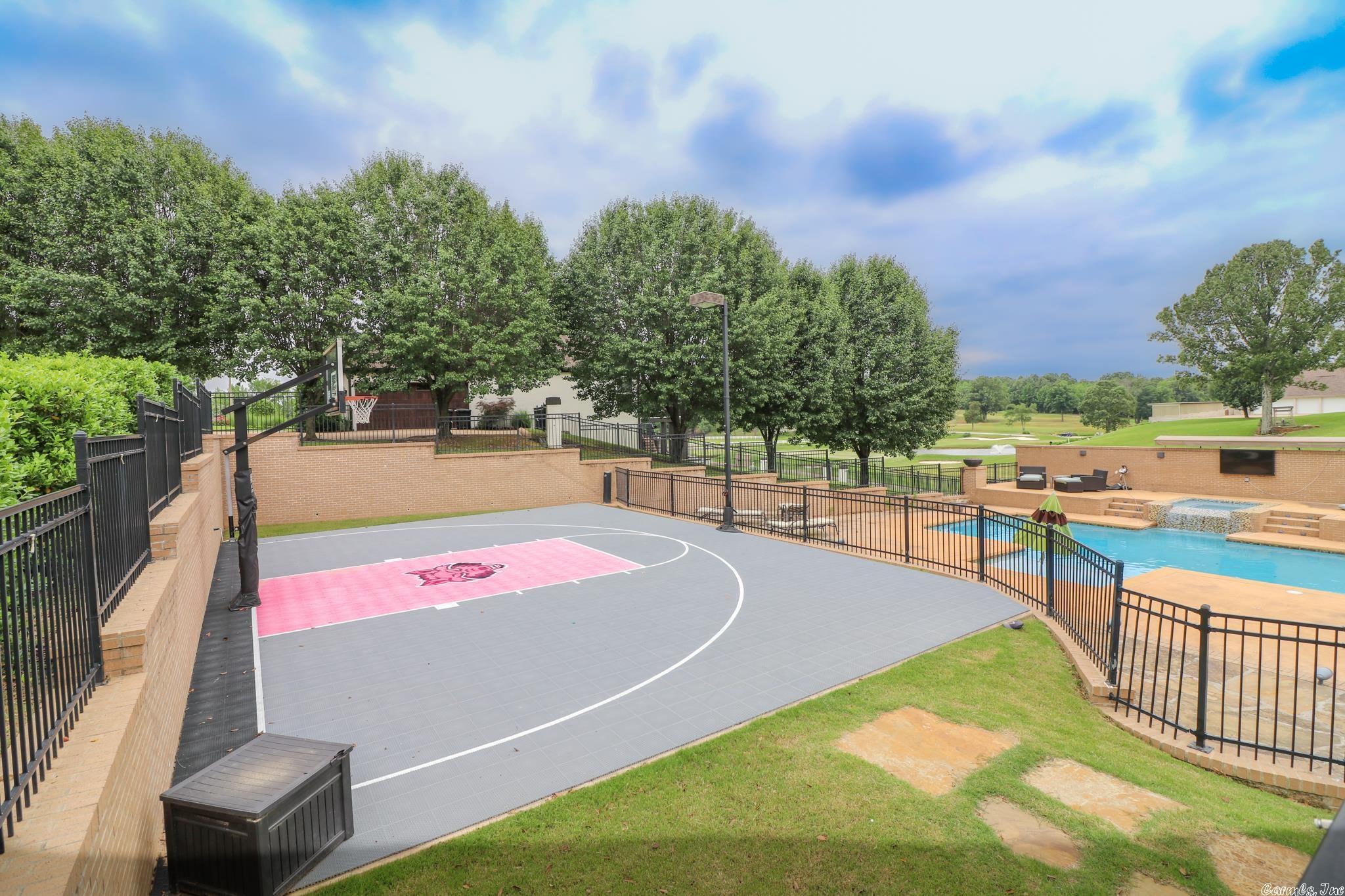 Ridge Point - Residential