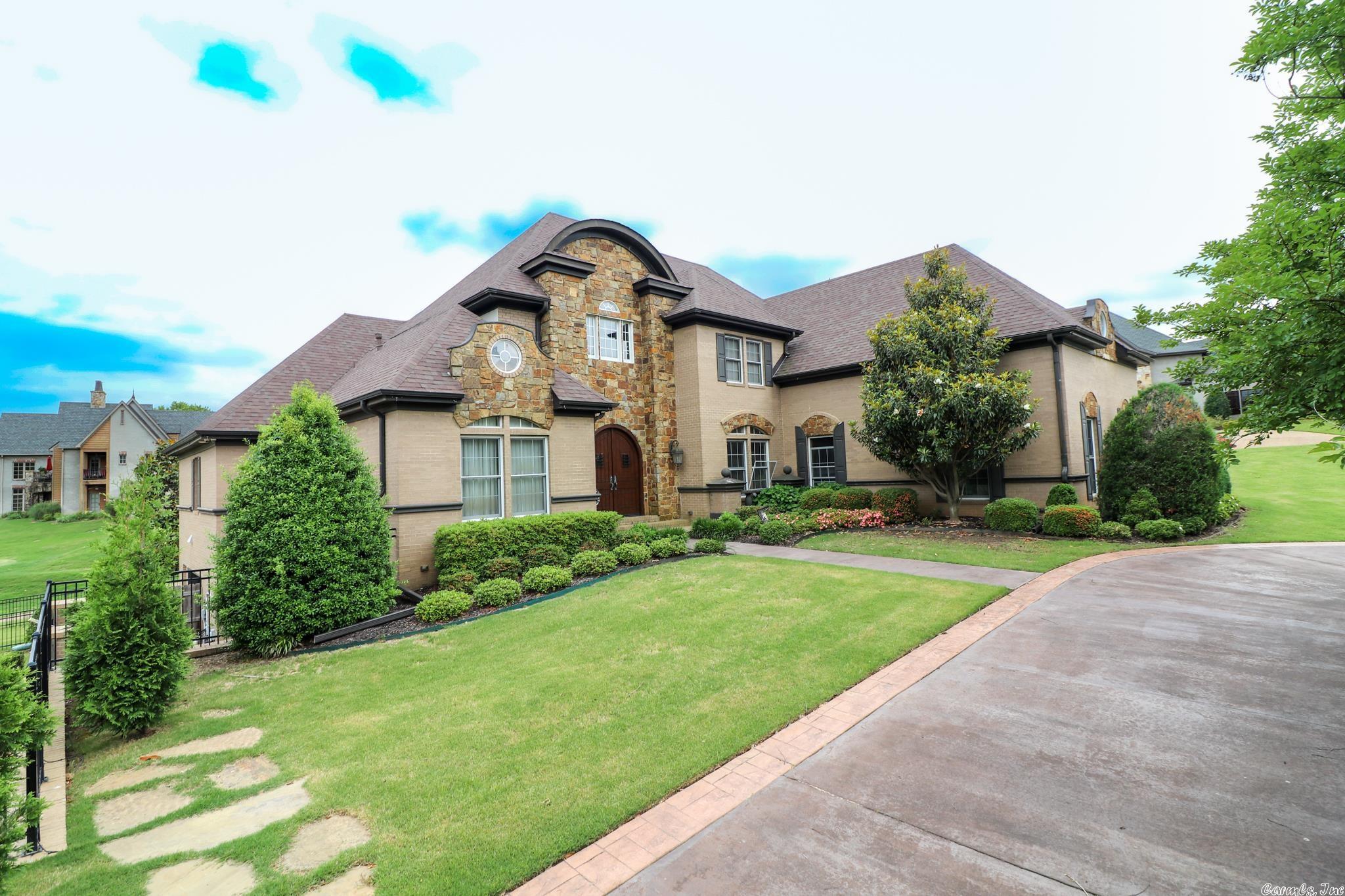 Ridge Point - Residential
