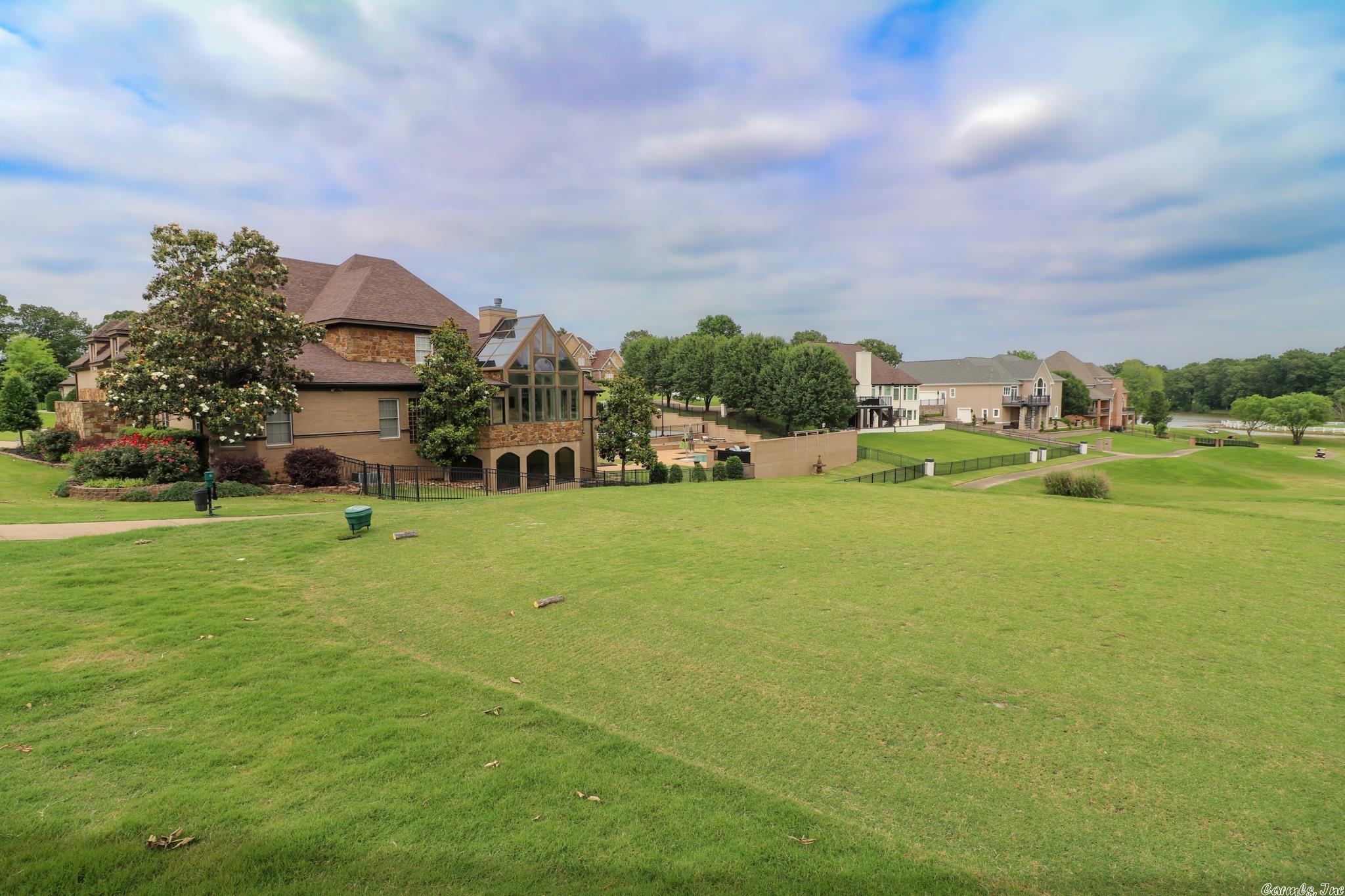 Ridge Point - Residential