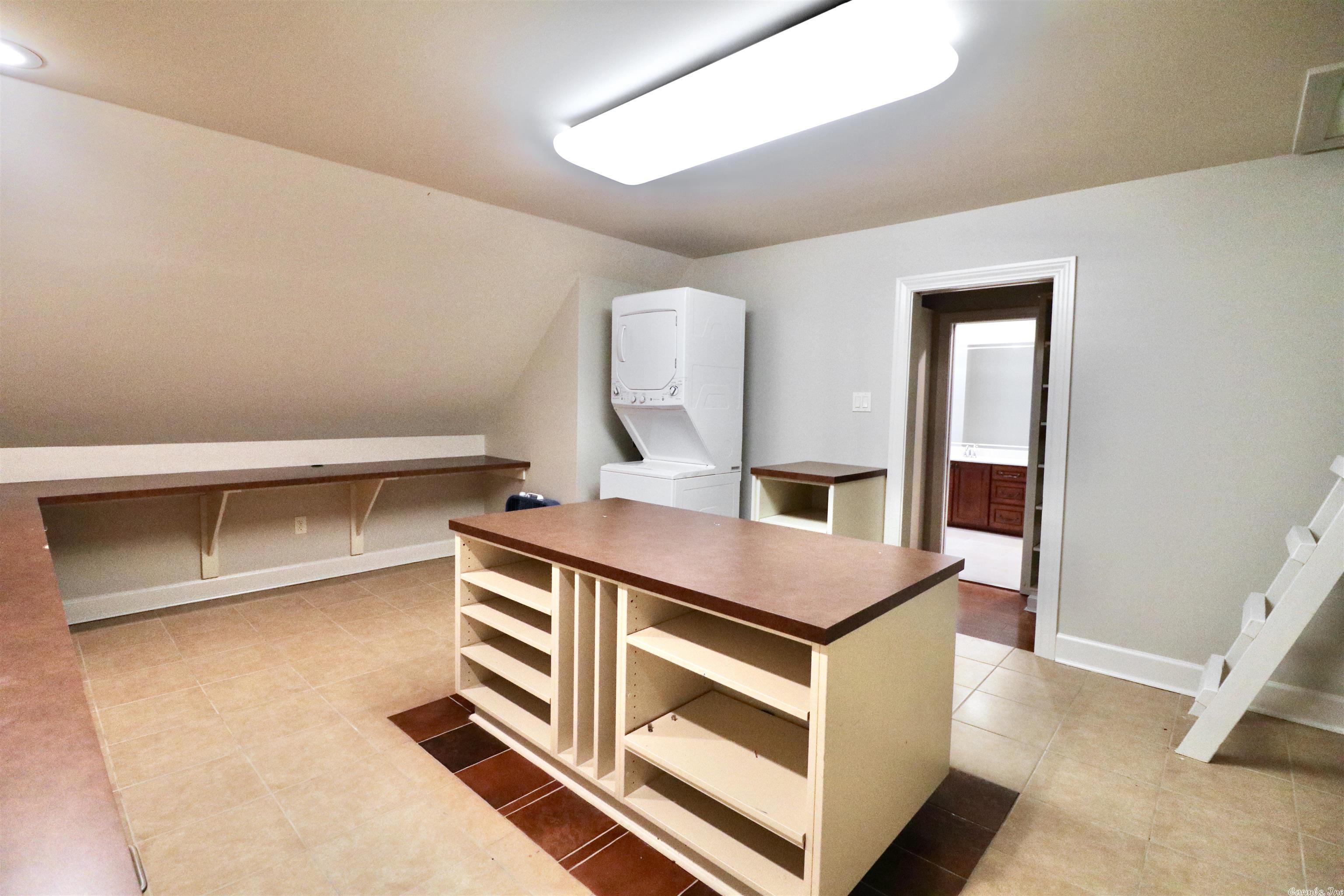 Ridge Point - Residential