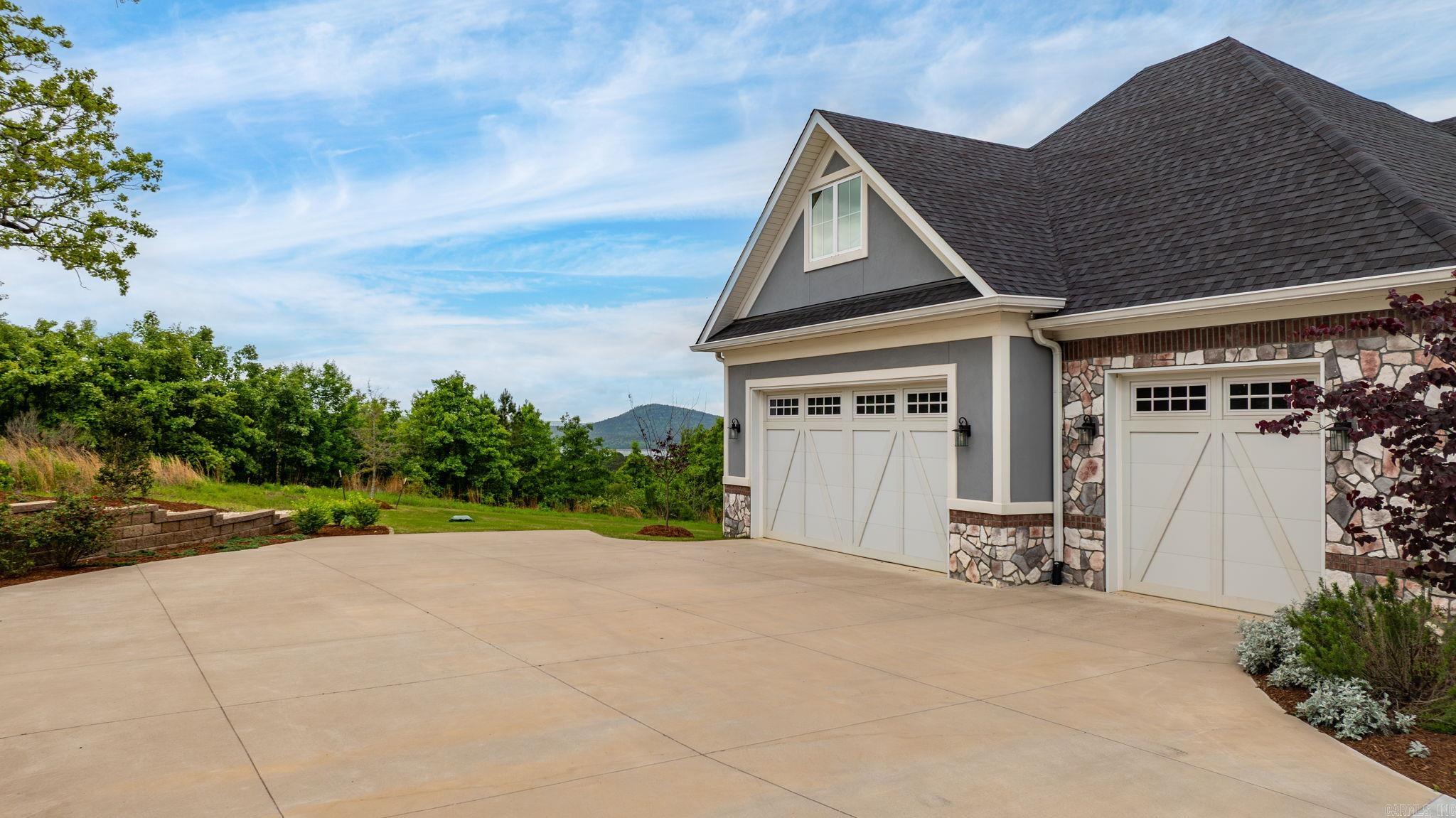 WATERVIEW ESTATES - Residential