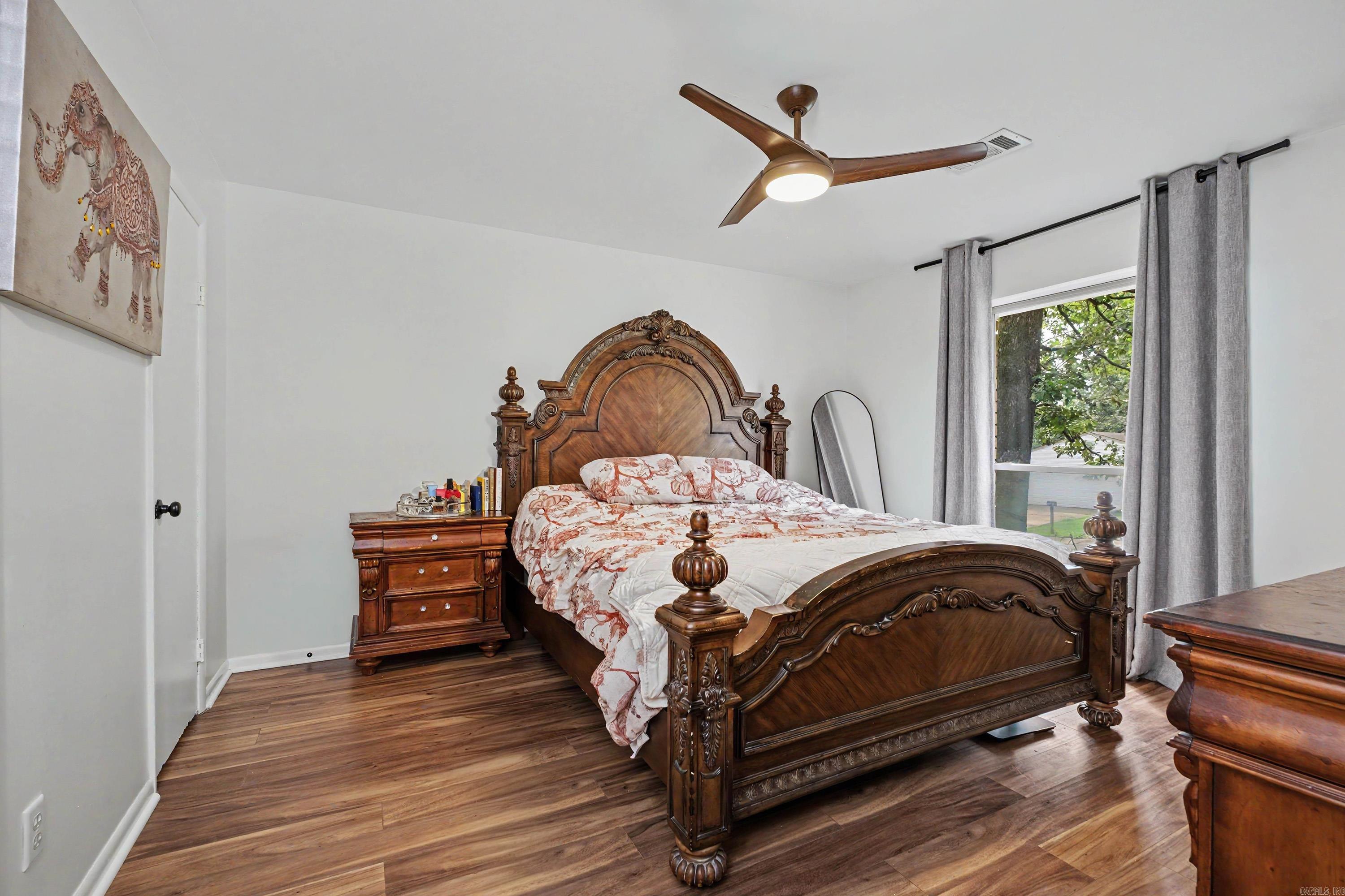 INDIAN HILLS - Residential
