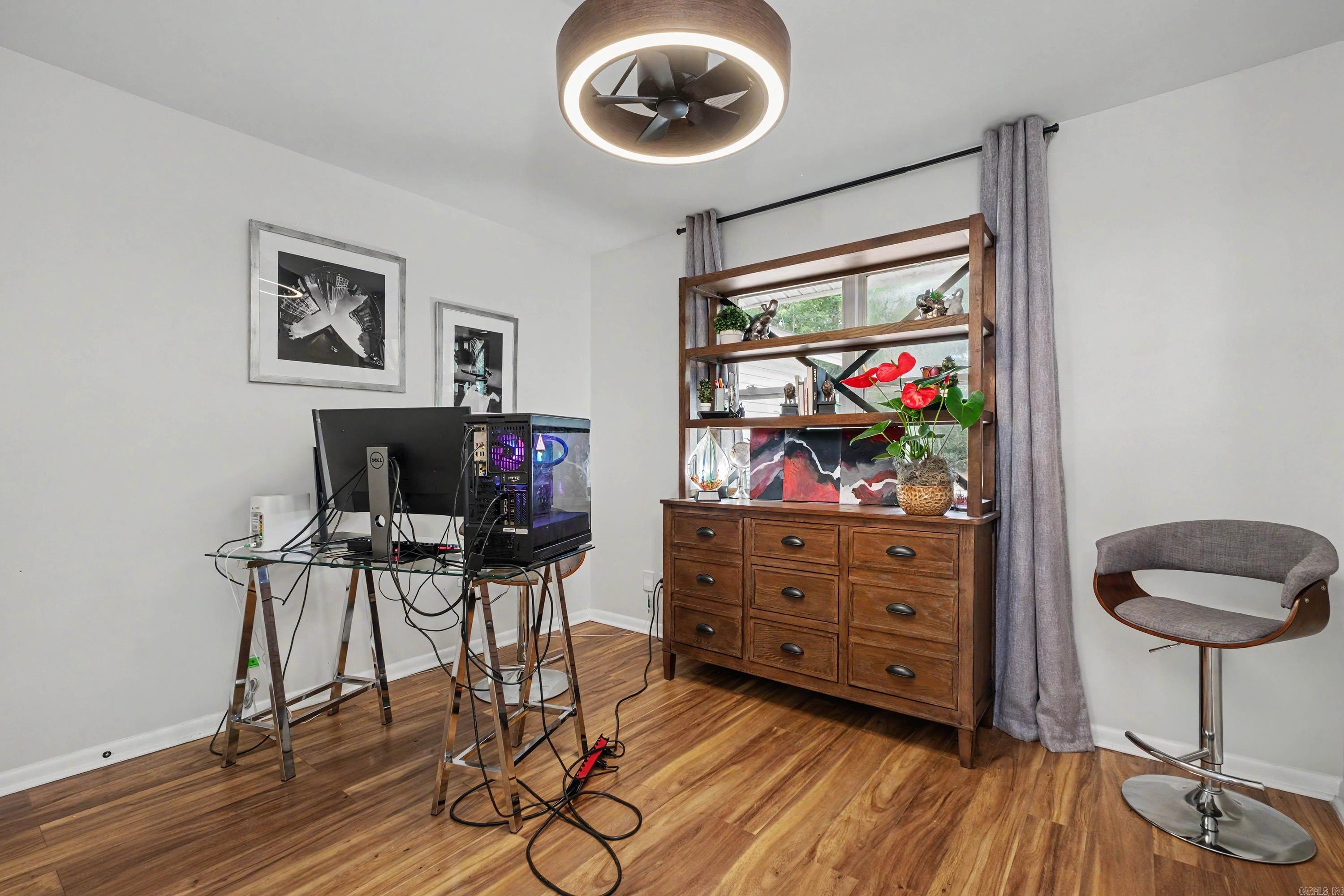 INDIAN HILLS - Residential
