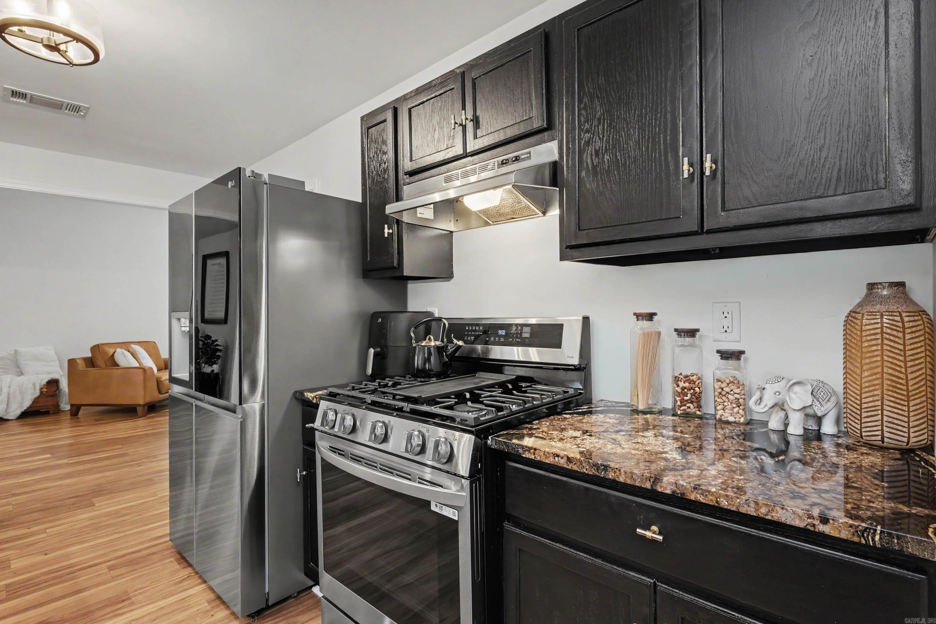 INDIAN HILLS - Residential