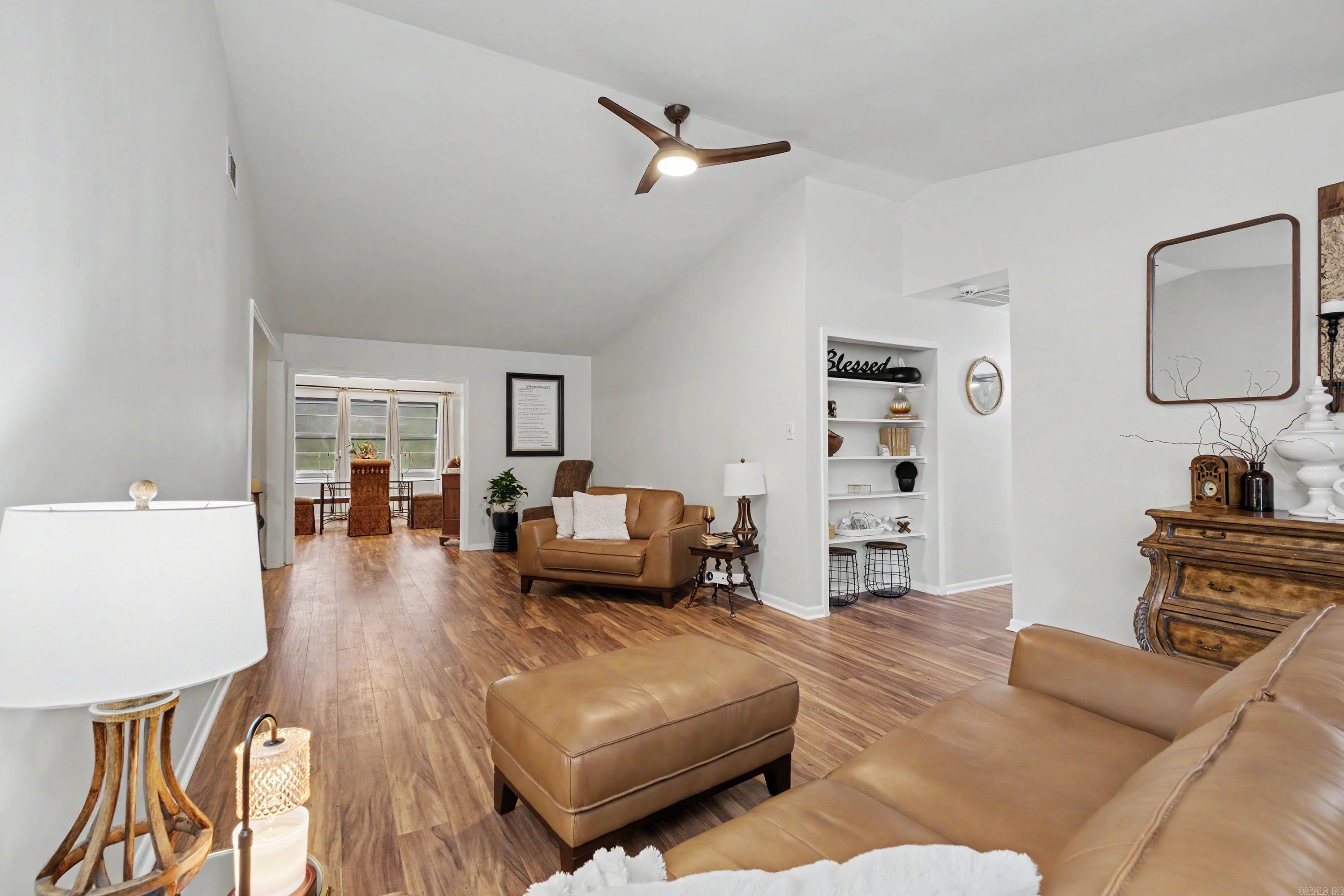 INDIAN HILLS - Residential