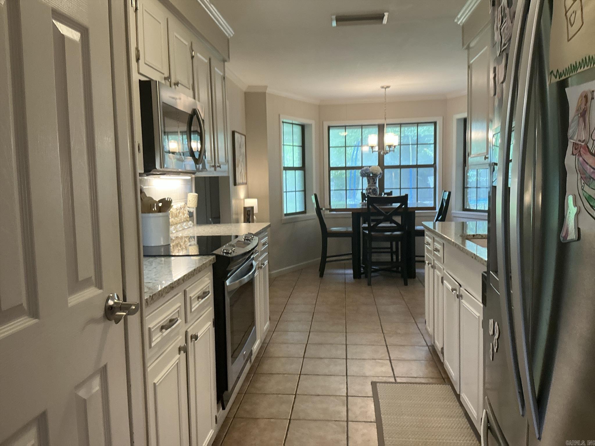 BEVERLY PLACE - Residential