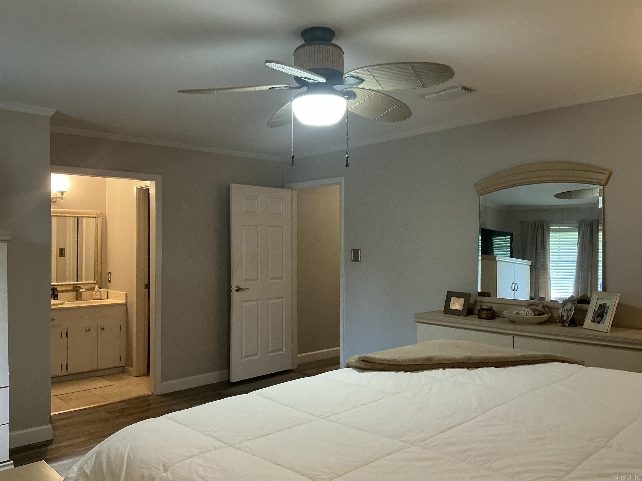 BEVERLY PLACE - Residential